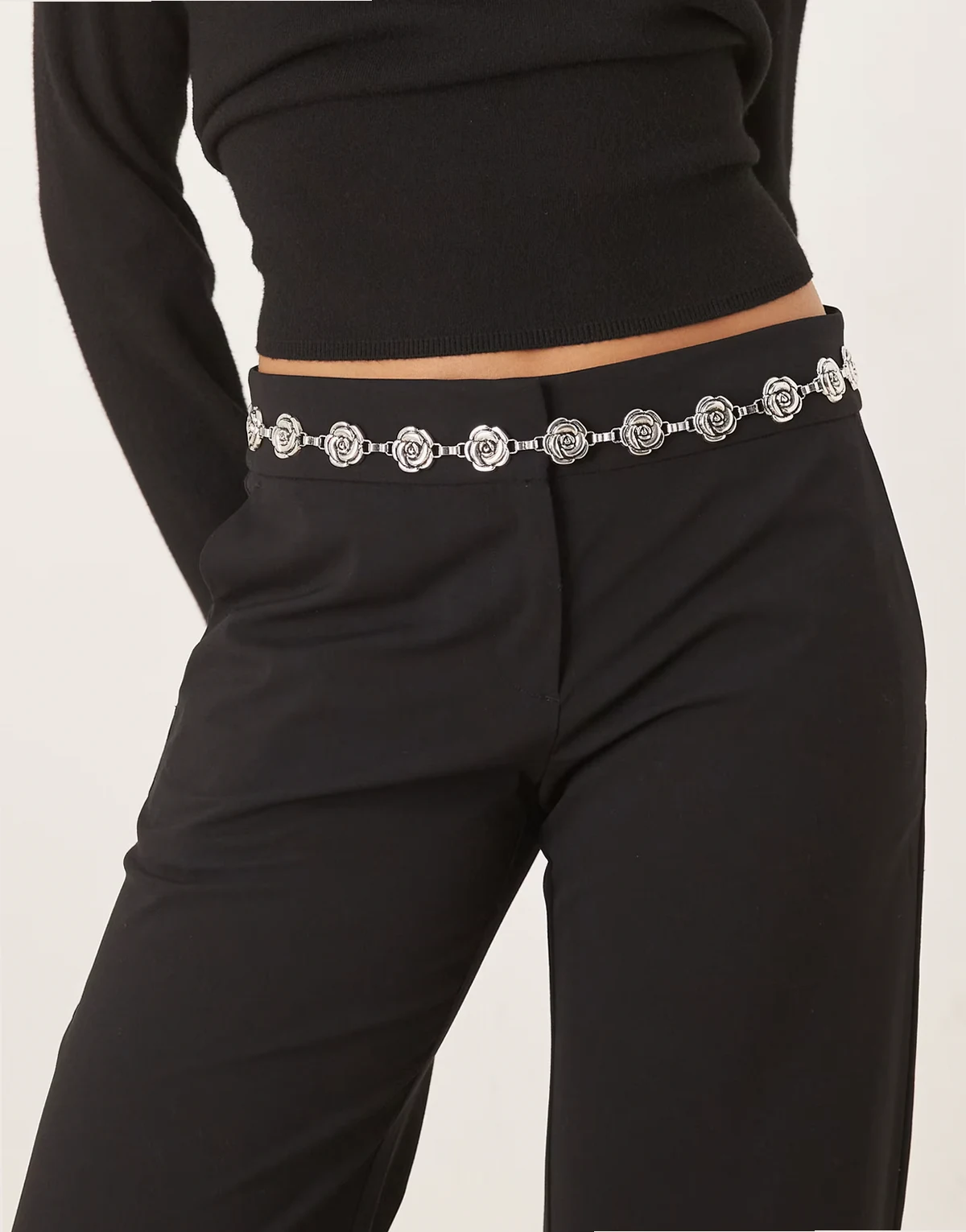 rose chain belt in vintage silver