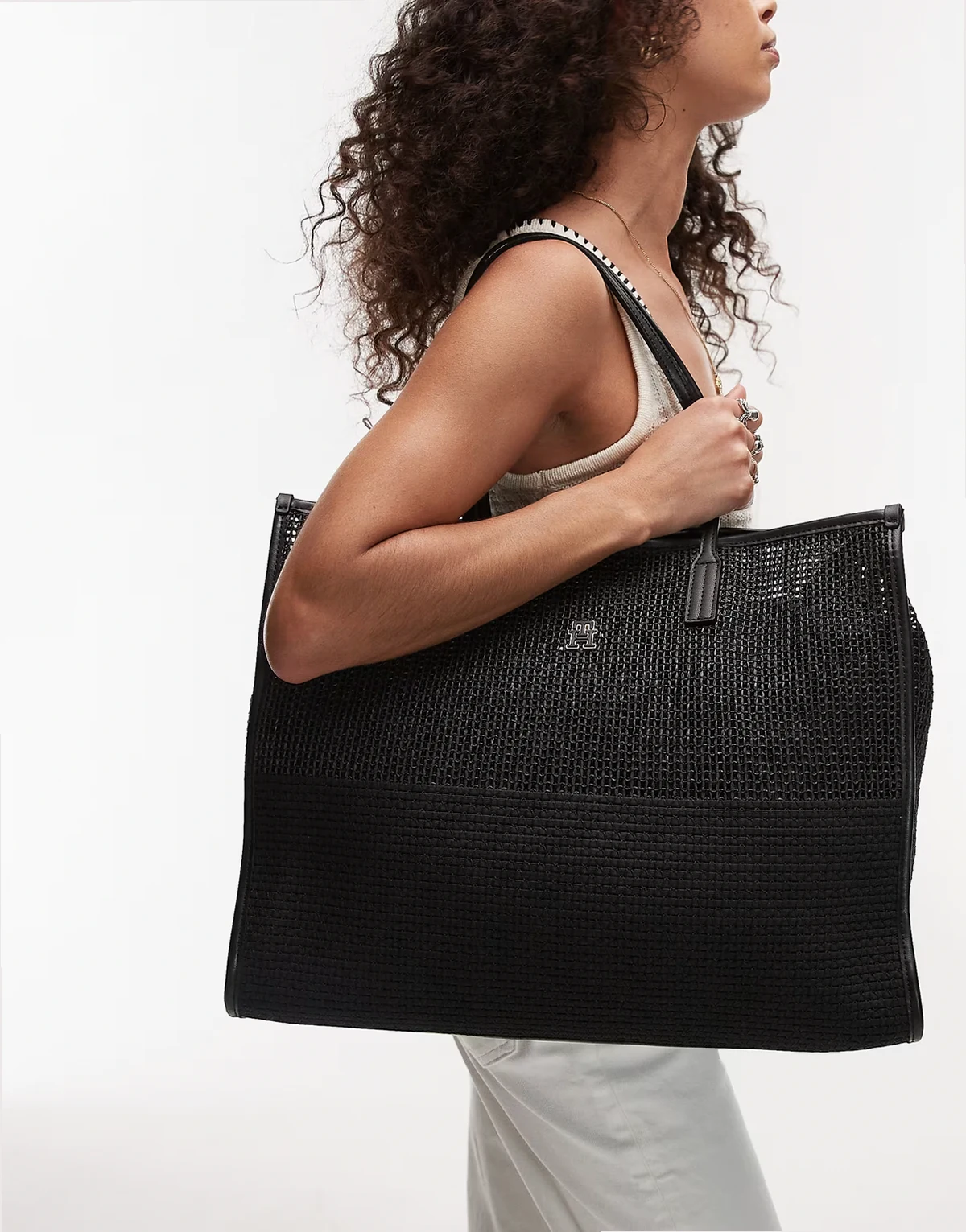 woven straw large tote bag in black