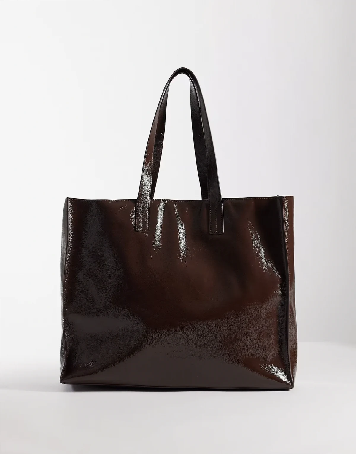 – Übergroße Weekender-Tragetasche in Schokobraun