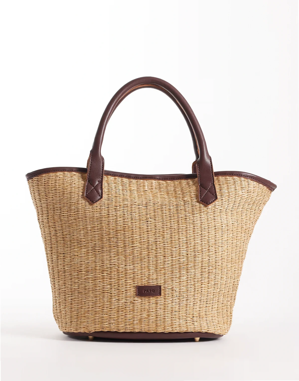 medium straw tote with crossbody strap in brown and beige