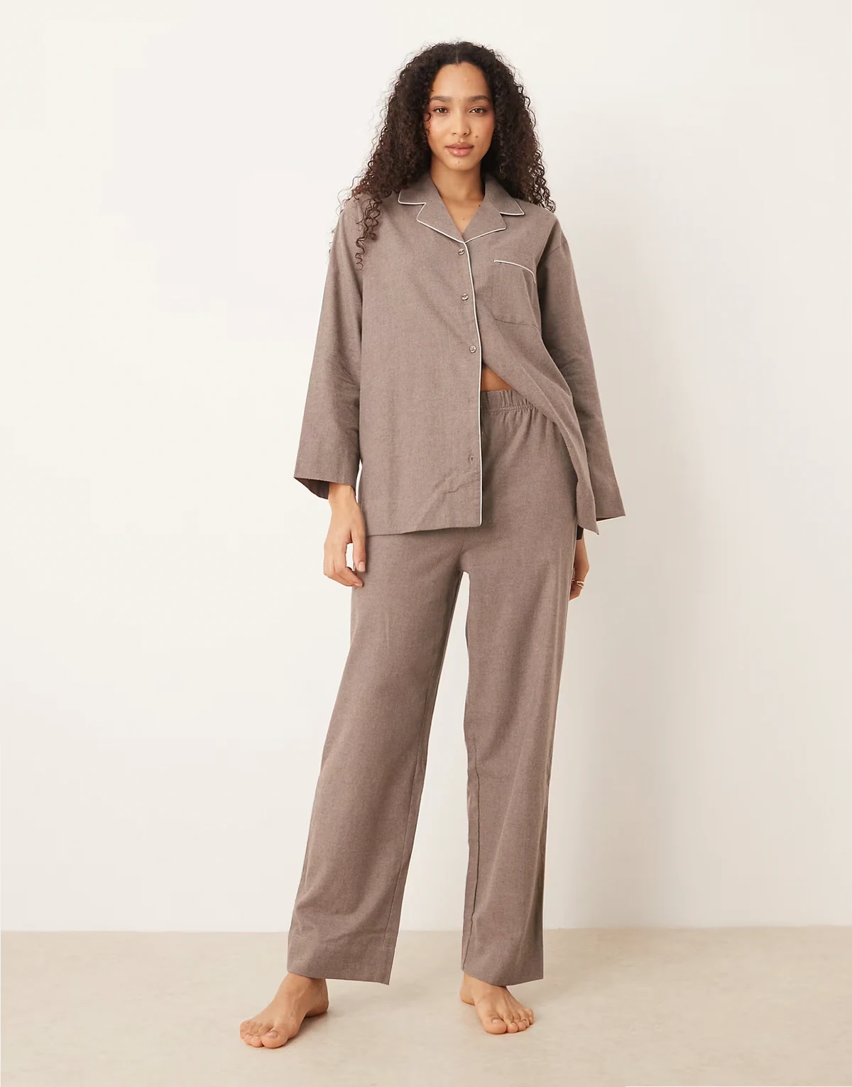 – Flanell-Pyjamahose aus reiner Baumwolle in Braun