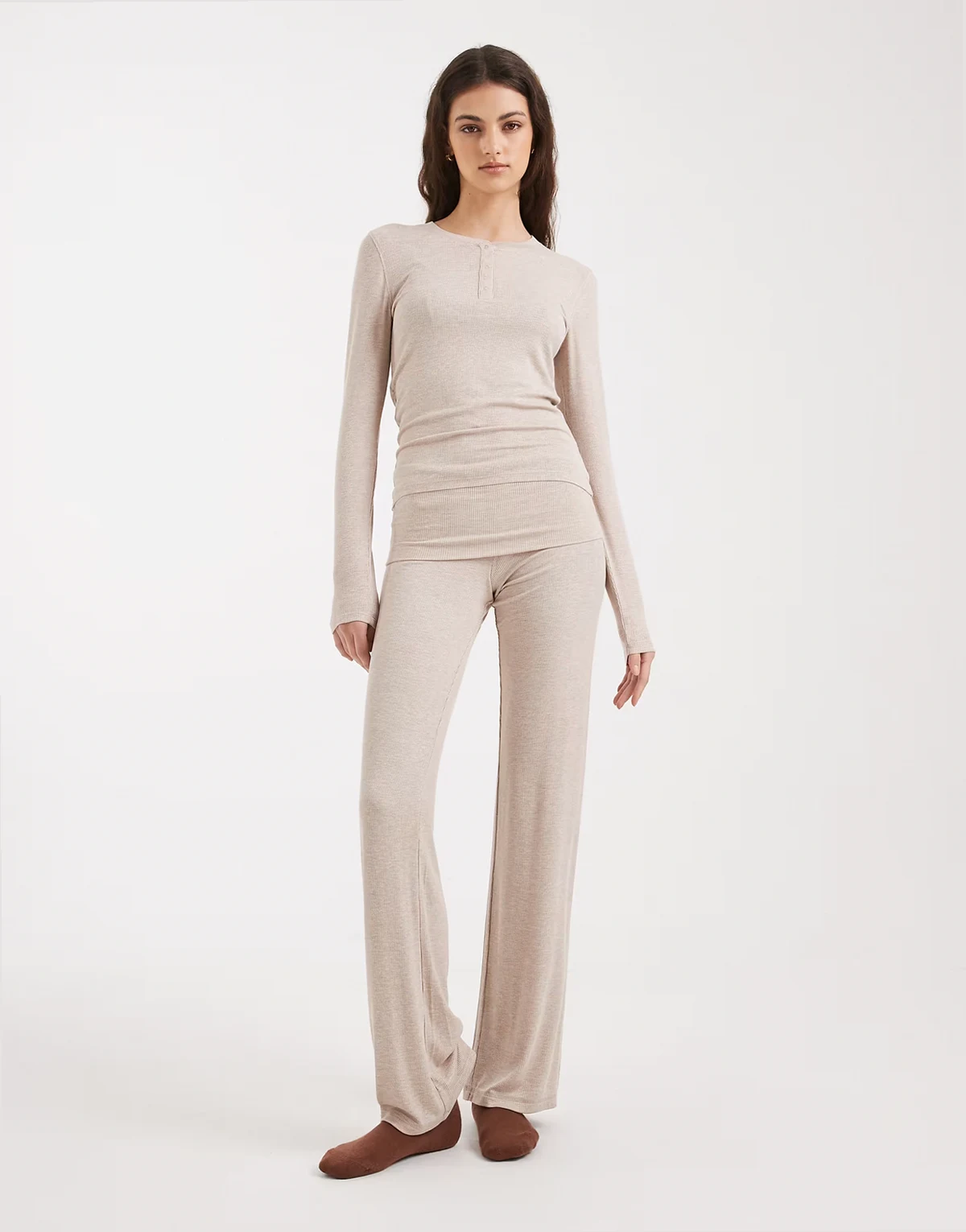 sleep recovery roll waist pants in sesame heather