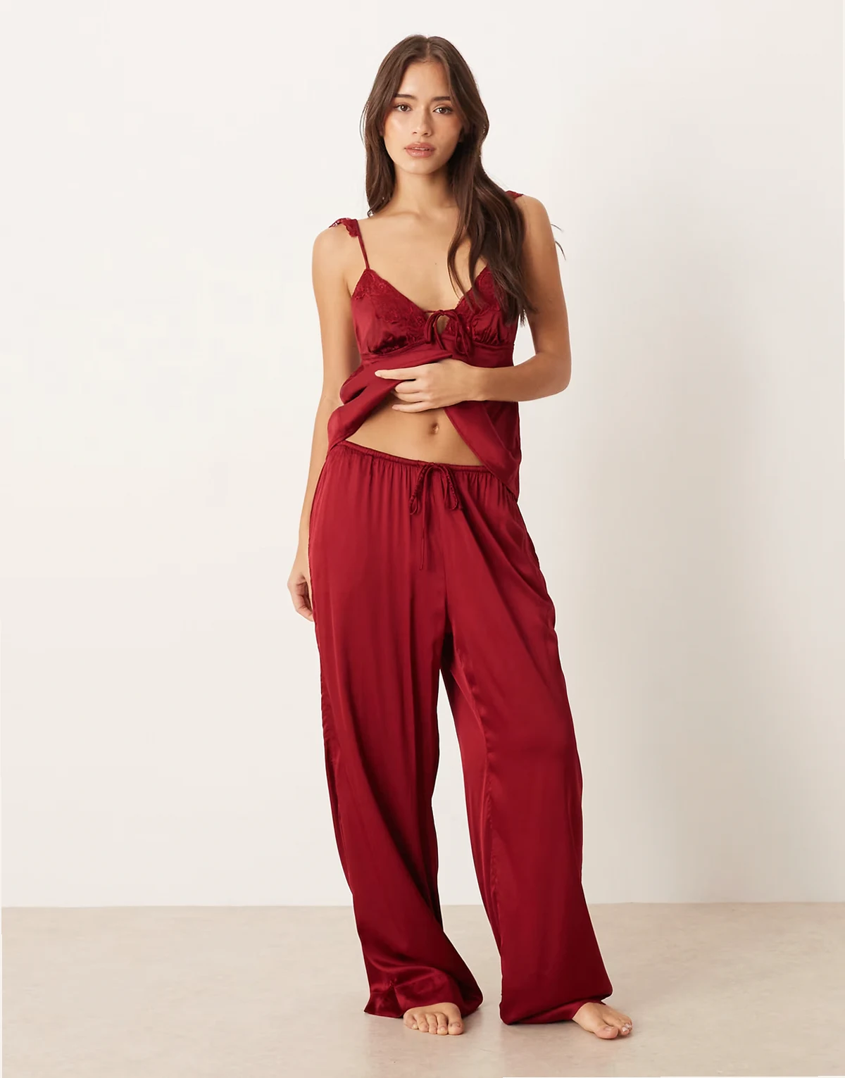 – Mix and Match – Pyjamahose aus Satin in Burgunderrot