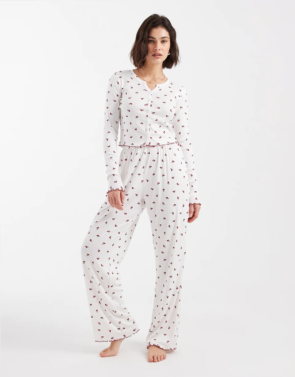 wide leg ribbed jersey pajama set in cherry print