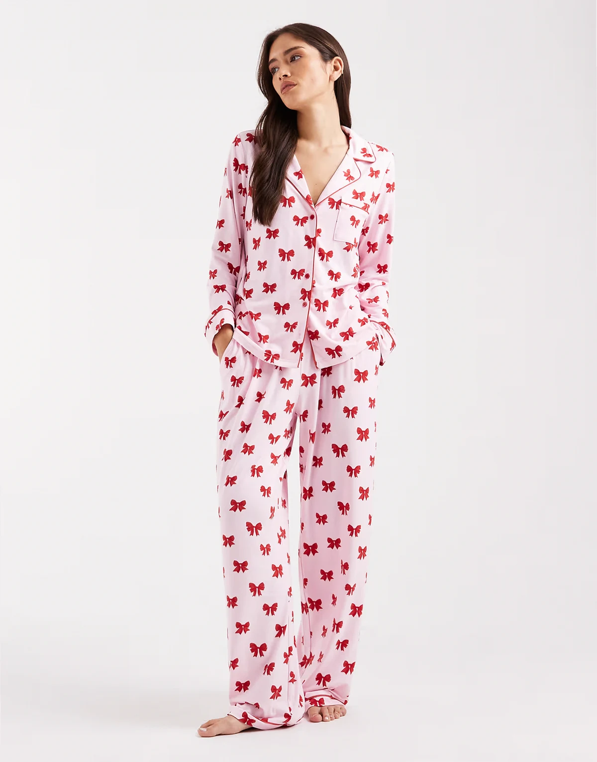 – Pyjama aus superweichem Jersey mit Schleifenmuster