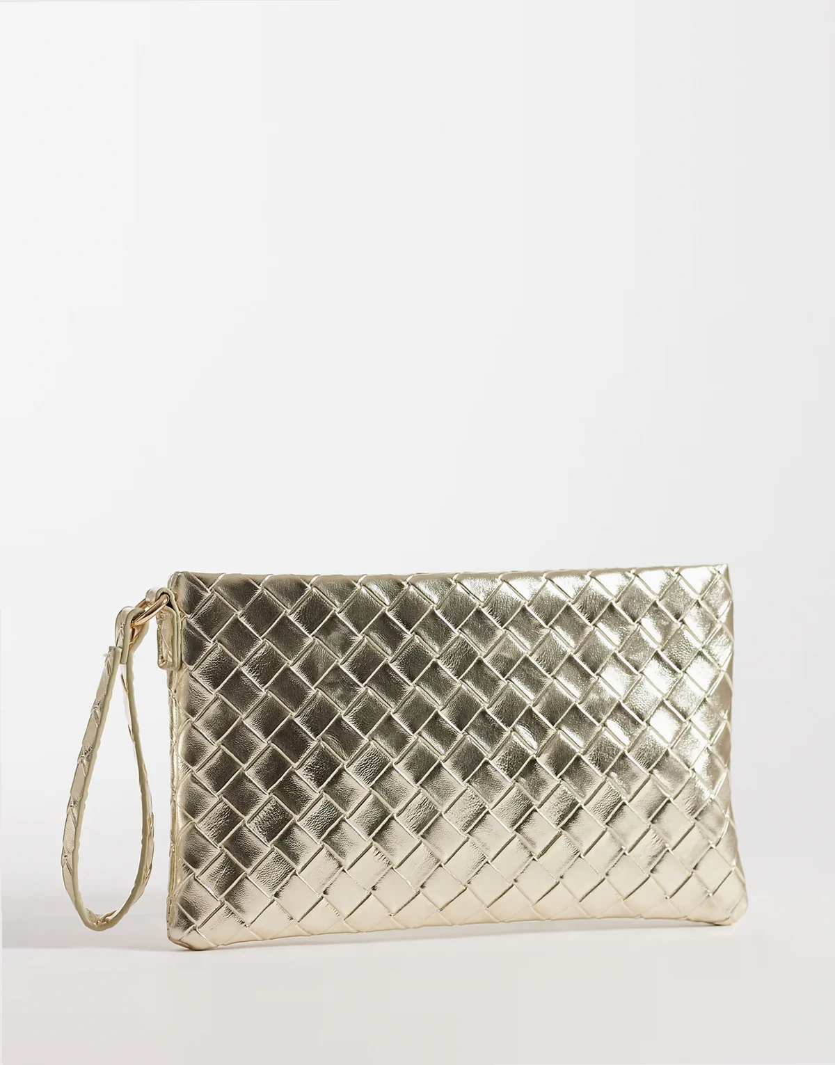 woven flat clutch bag in gold
