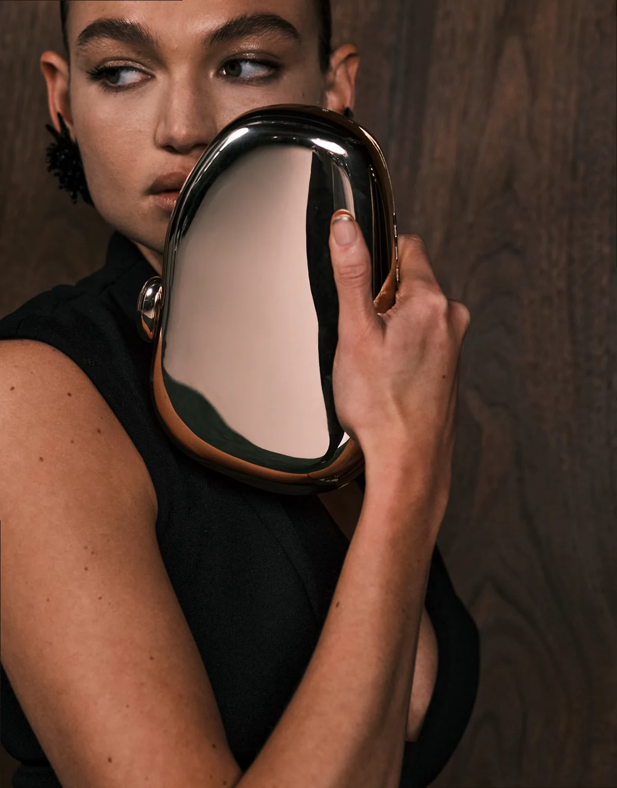 abstract hardbox clutch bag with cross body strap in gold