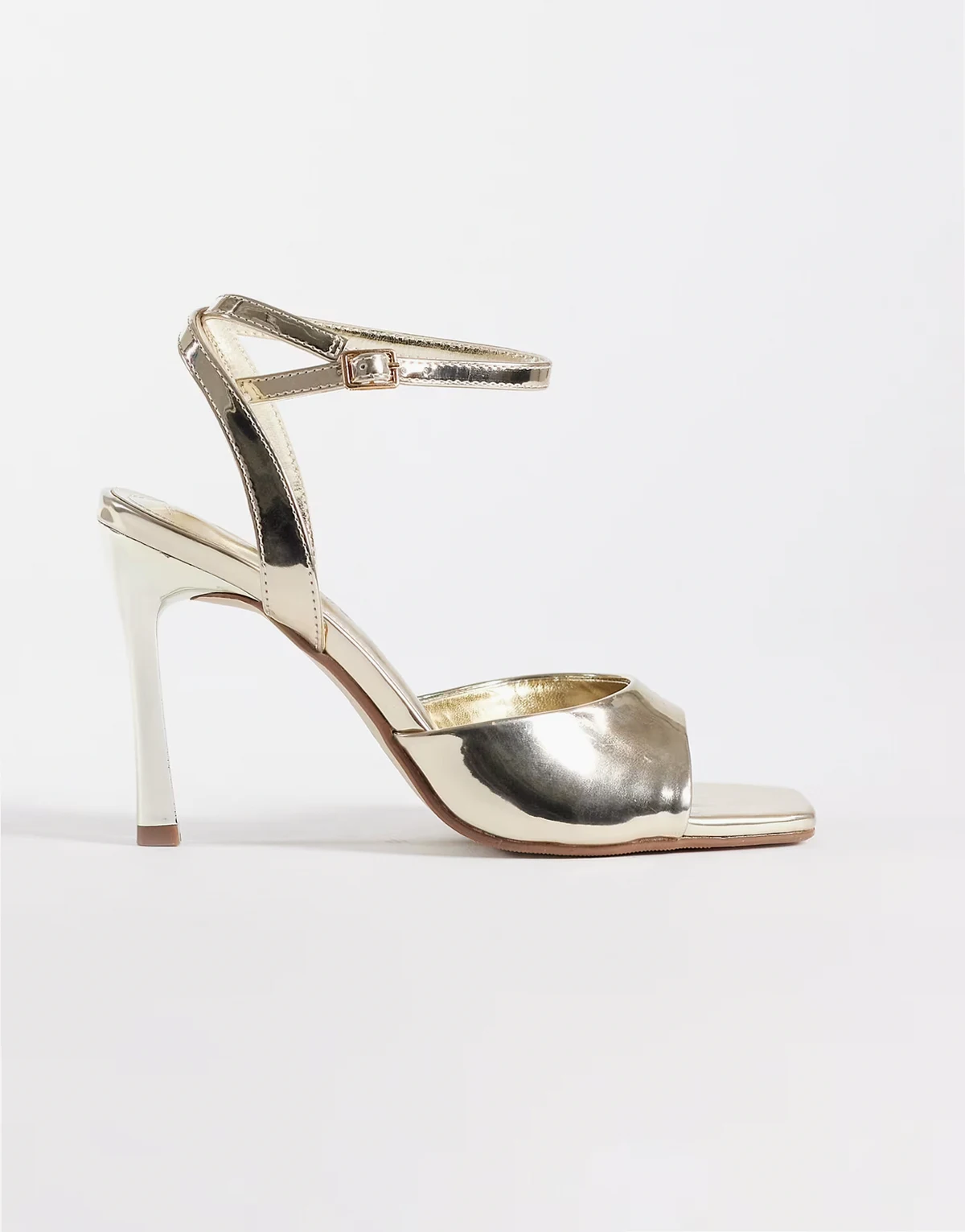 June heeled sandals in gold