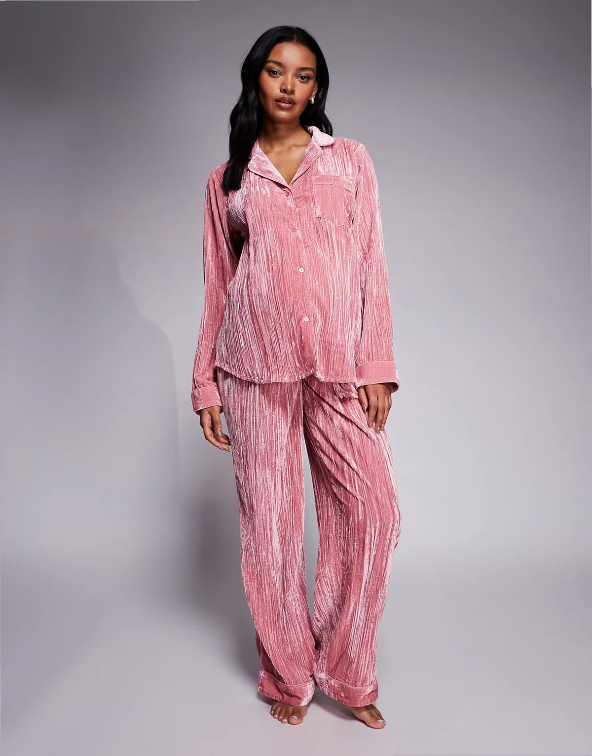ASOS DESIGN Maternity – Różowa piżama z fakturowanego aksamitu