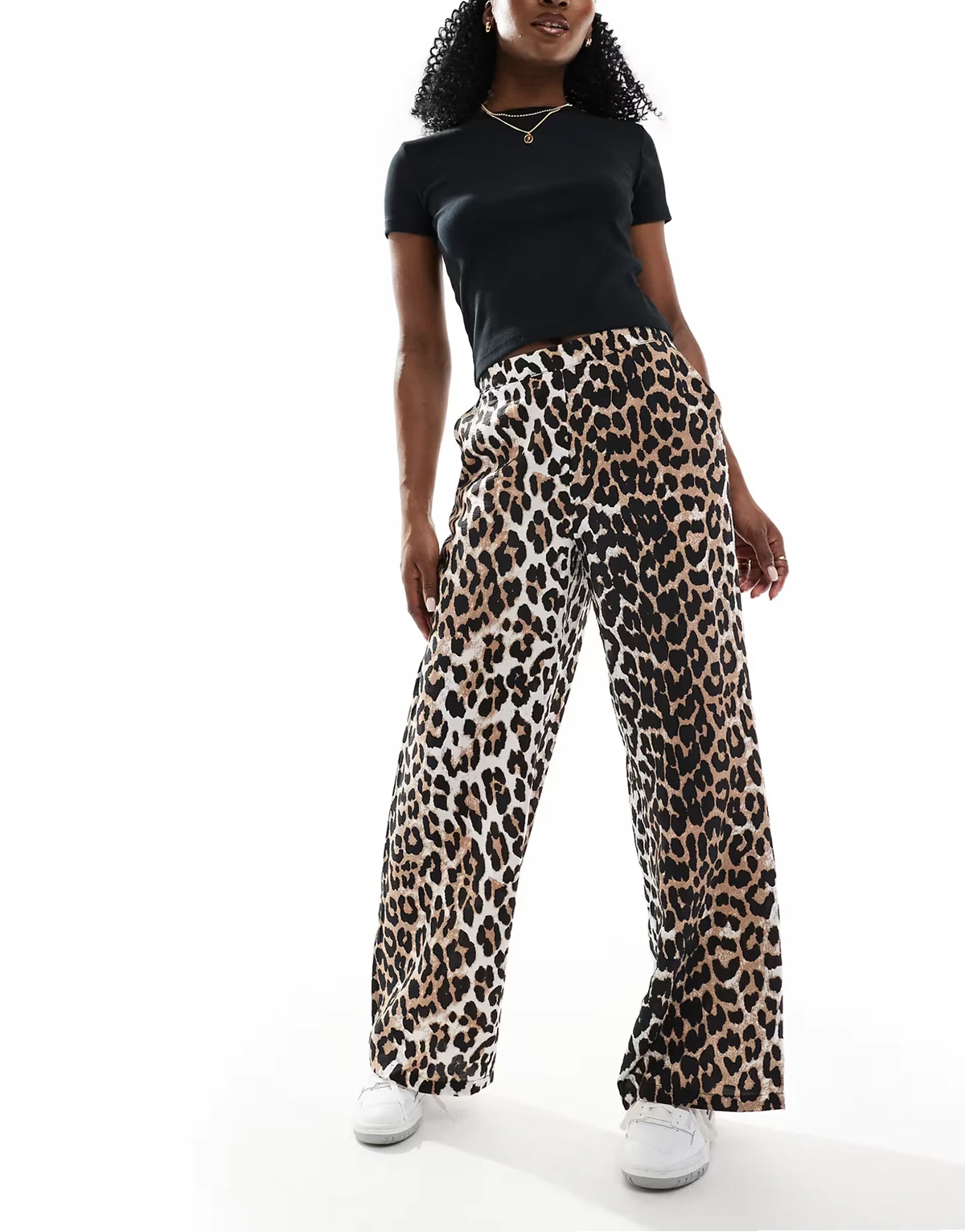 – Schlupfhose mit weitem Bein und Leopardenmuster