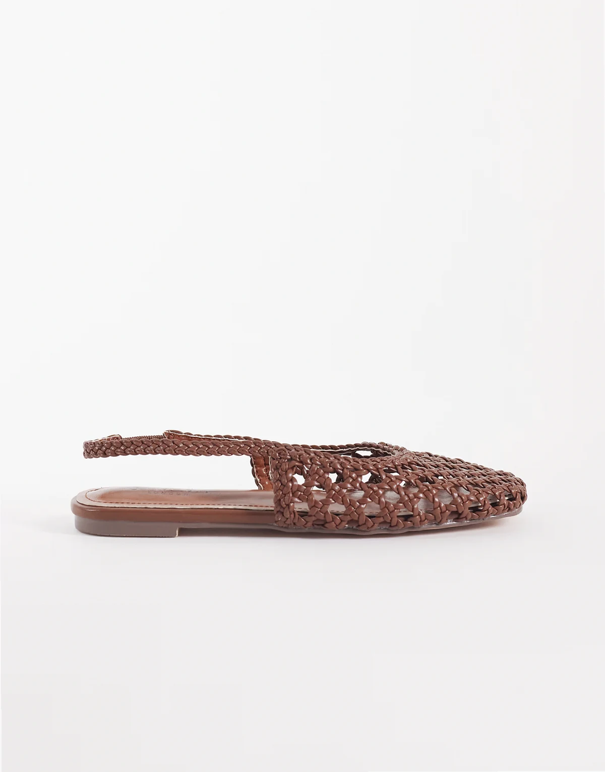 Simmi London Wide Fit – Biao – Ballerinas mit Flechtstruktur in Hellbraun mit Fersenriemen