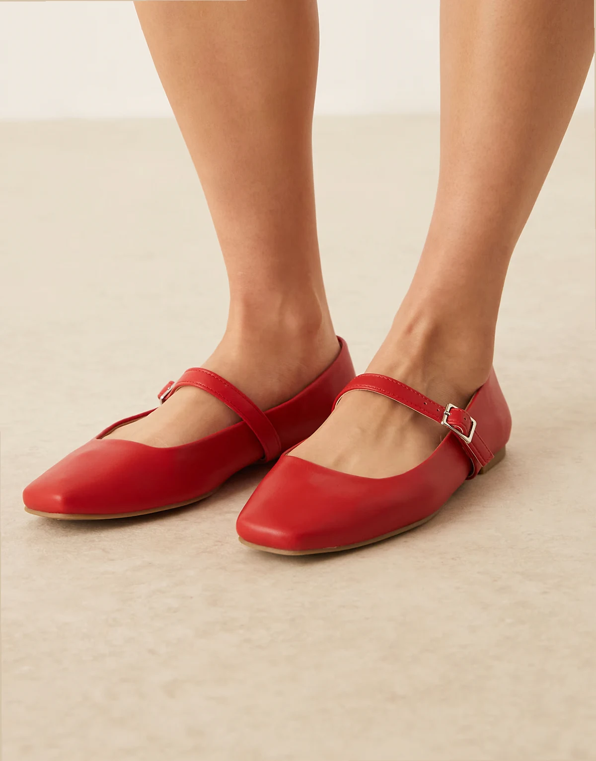 – Lottie – Czerwone balerinki typu Mary Jane