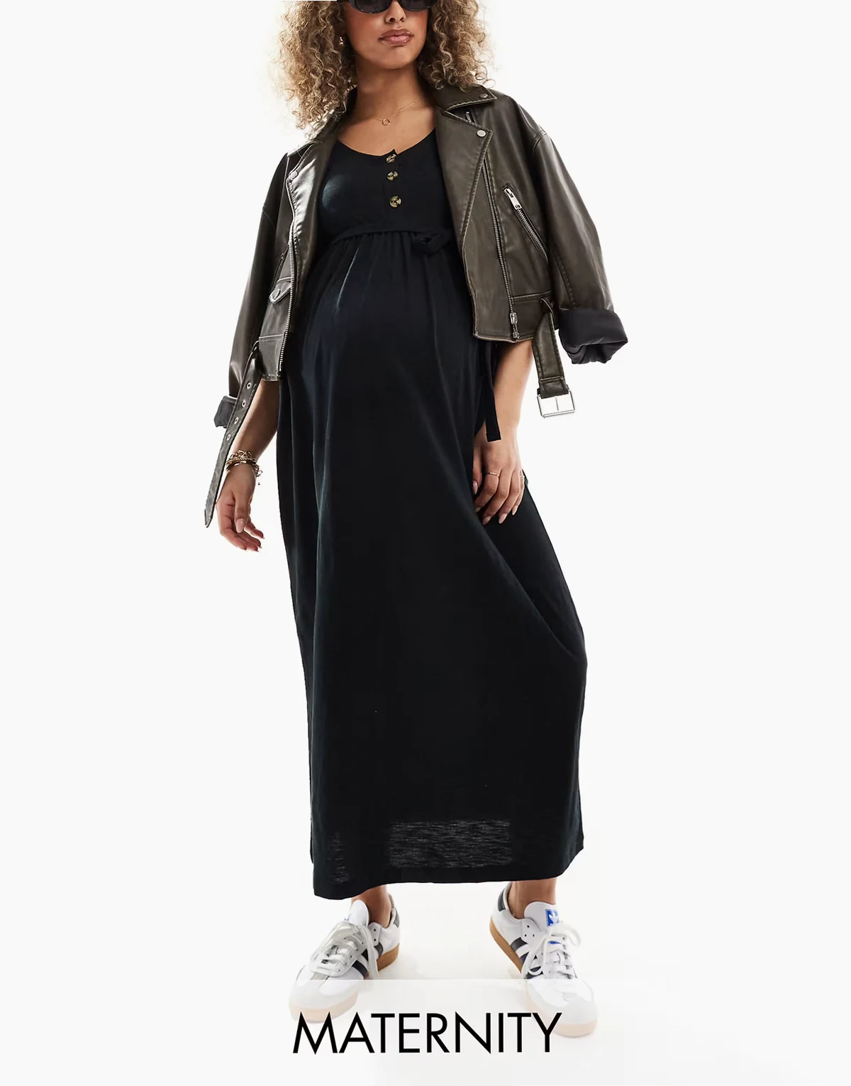 Mamalicious Maternity – Langes Sommerkleid in Schwarz mit Knopfleiste und zwei Stillfunktionen