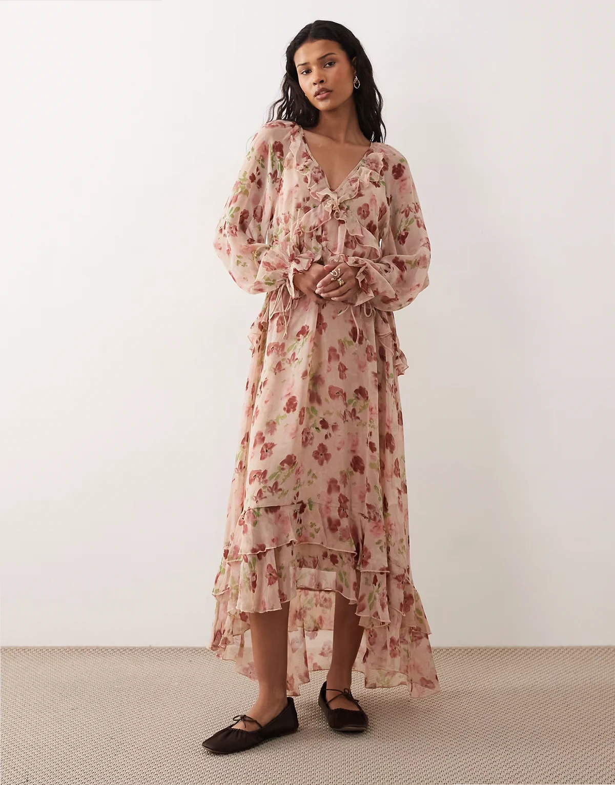 long sleeve floaty tiered midaxi dress in pink floral
