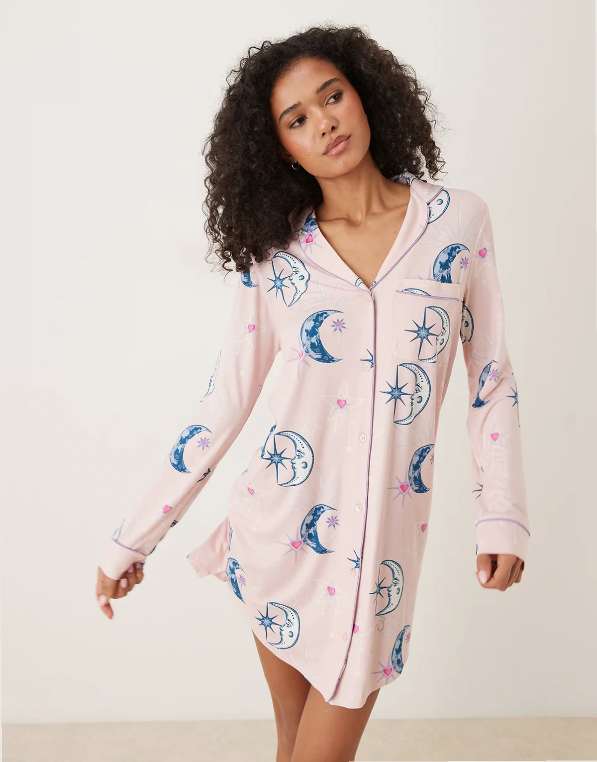 long sleeve sleep shirt in pink night sky print
