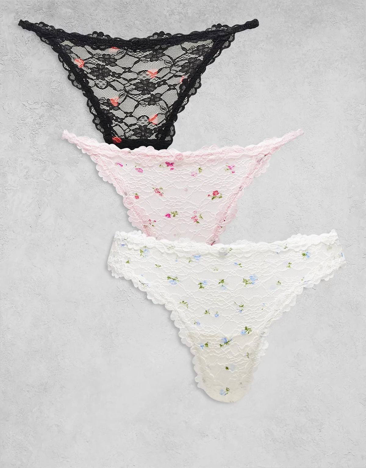 – 3er-Pack Spitzen-Tangas in verschiedenen Farben mit hohem Beinausschnitt