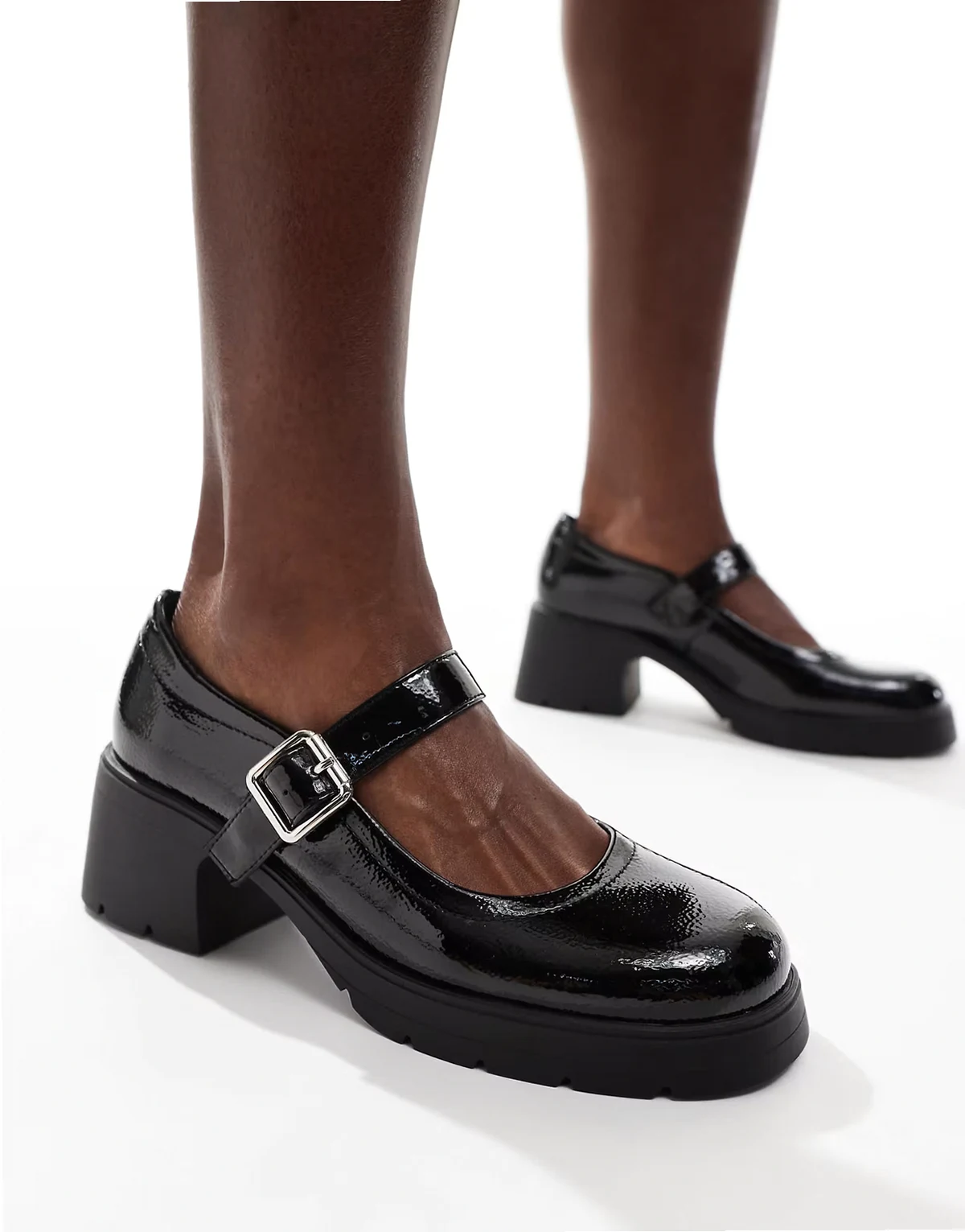 Wide Fit – Saxton – Czarne lakierowane buty typu Mary Jane na grubej podeszwie z obcasem