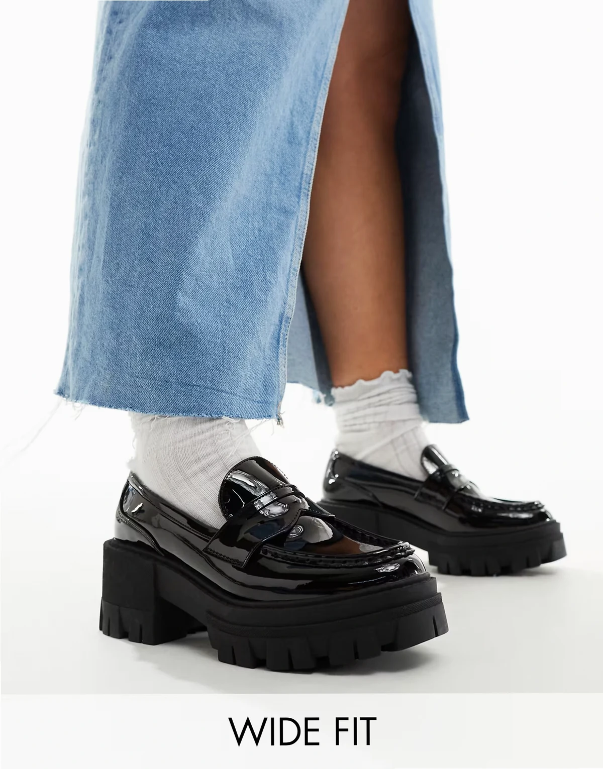Wide Fit – Script – Czarne lakierowane loafersy na grubej podeszwie i średnim obcasie