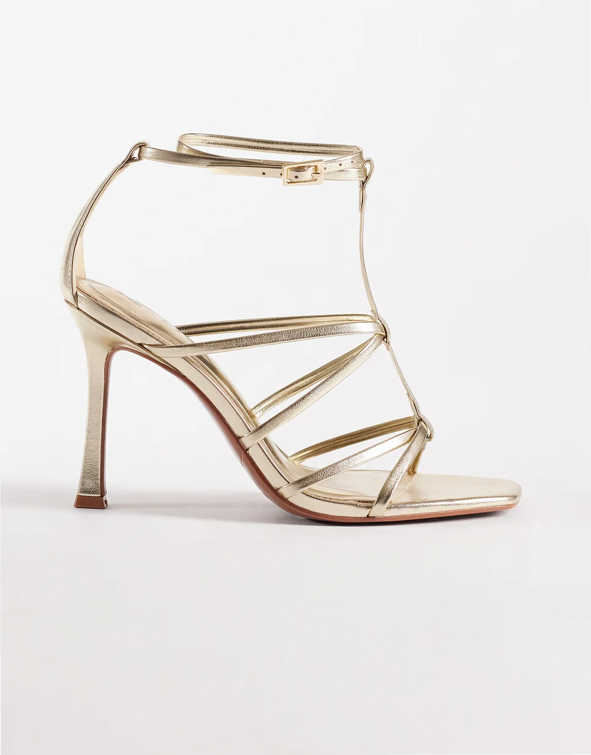 – Natalia – Sandaletten in Gold mit T-Steg im Gitterdesign und hohem Absatz