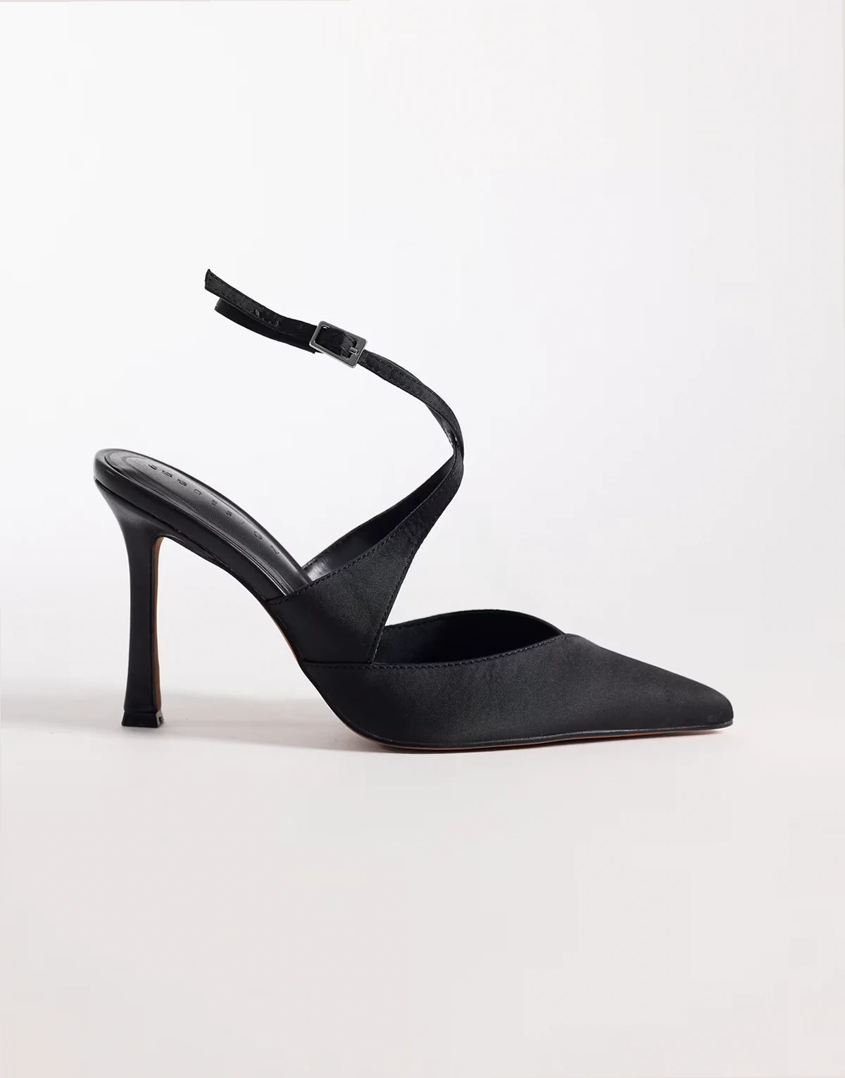 – Porscha – High Heels in Schwarz mit Satin und überkreuztem Riemchen
