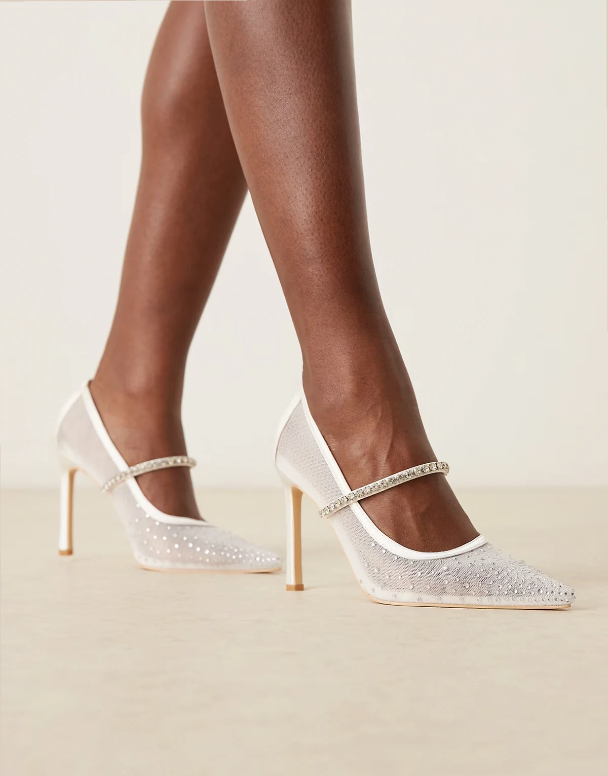 Bridal Vivian embellished heeled pumps in ivory mesh