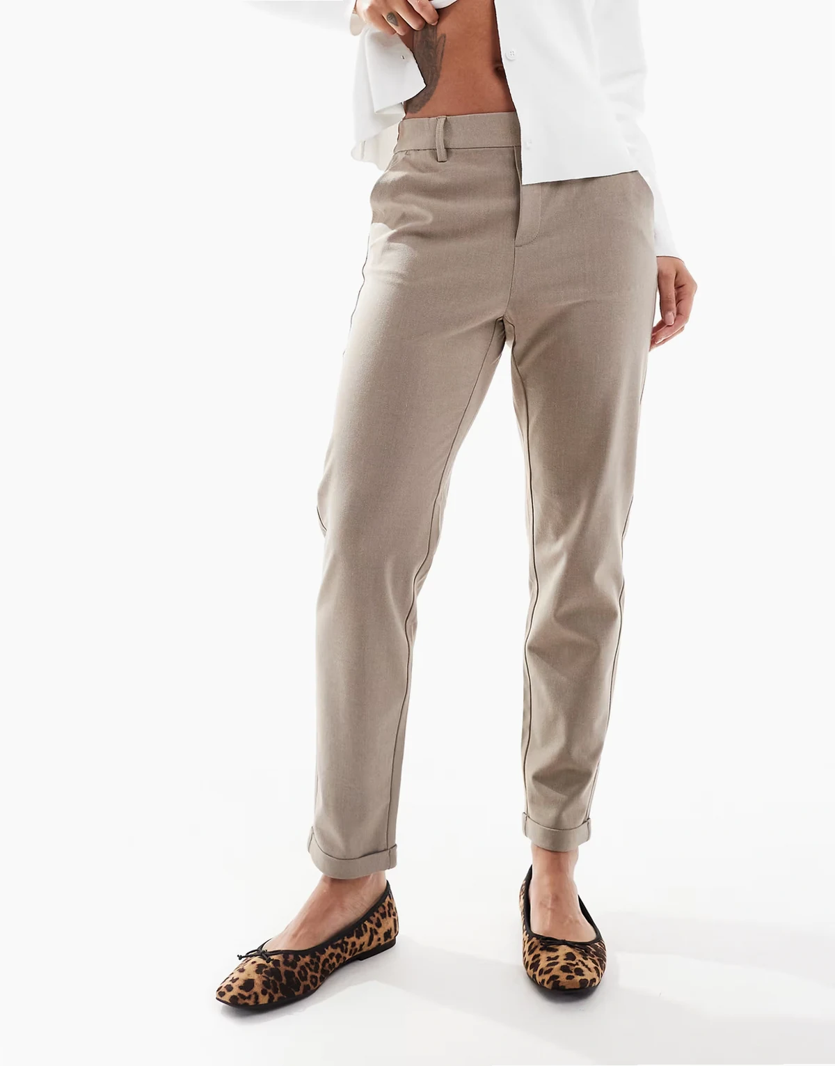 – Elegante Hose in Fossil-Beige mit lockerem Schnitt