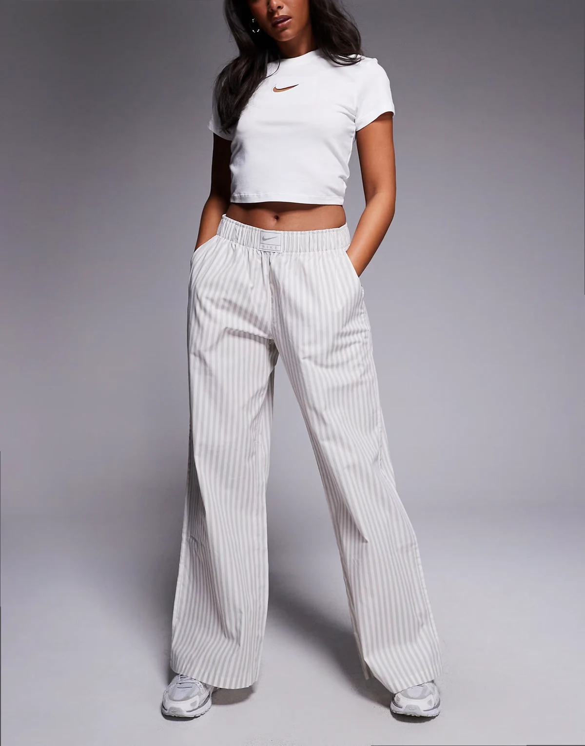 striped poplin pants in light gray