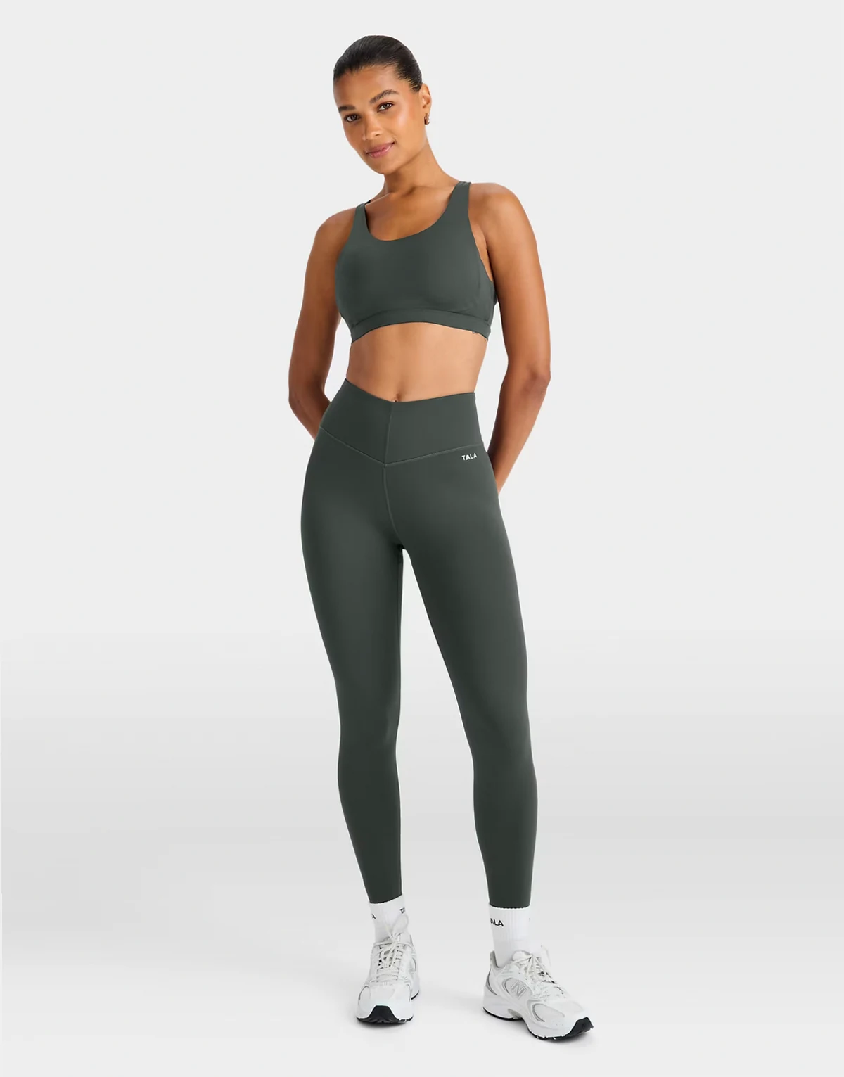 SkinLuxe V waist leggings in dark moss