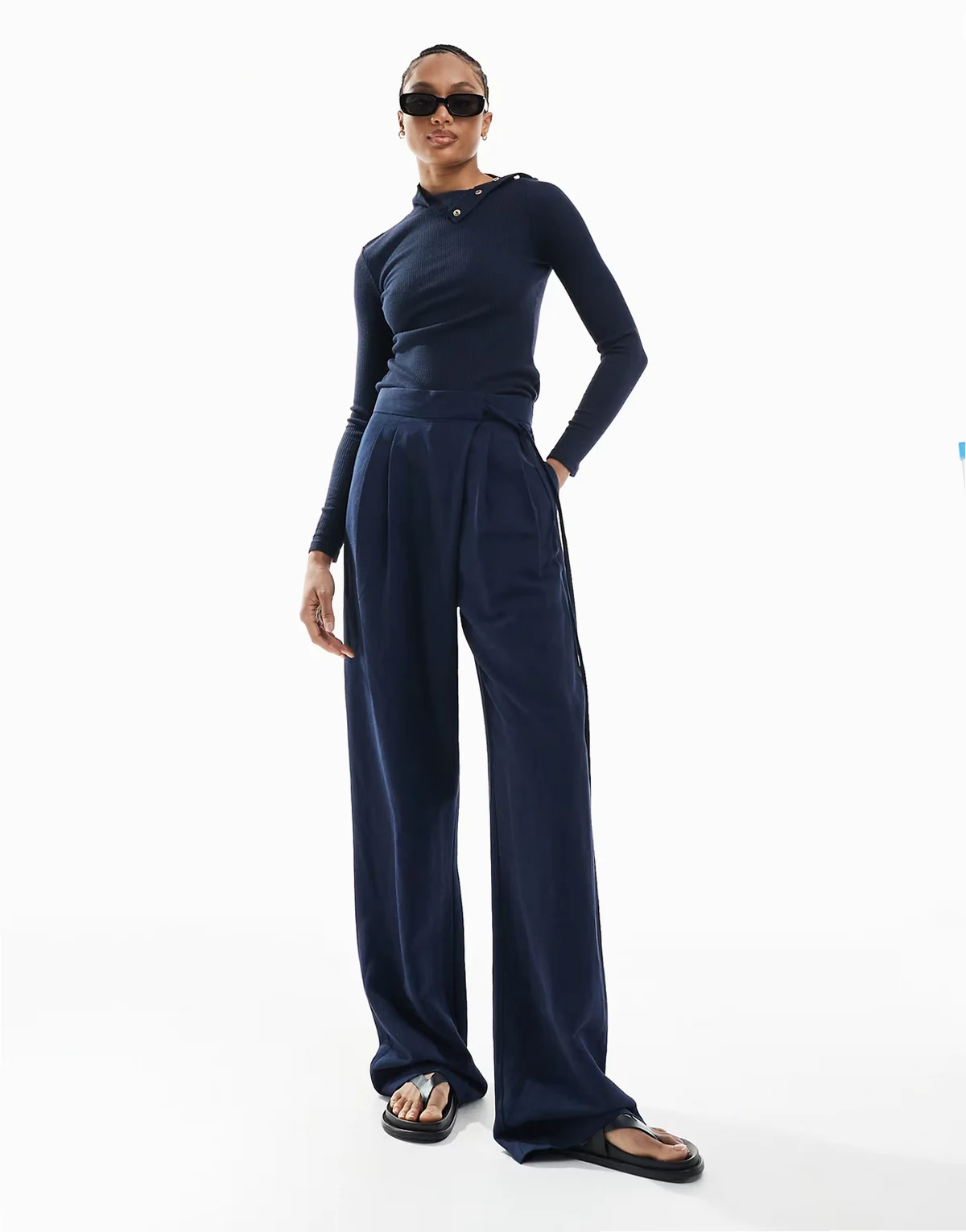 Tall – Elegante Hose in Marineblau mit Leinenanteil und gebundenem Wickeldetail