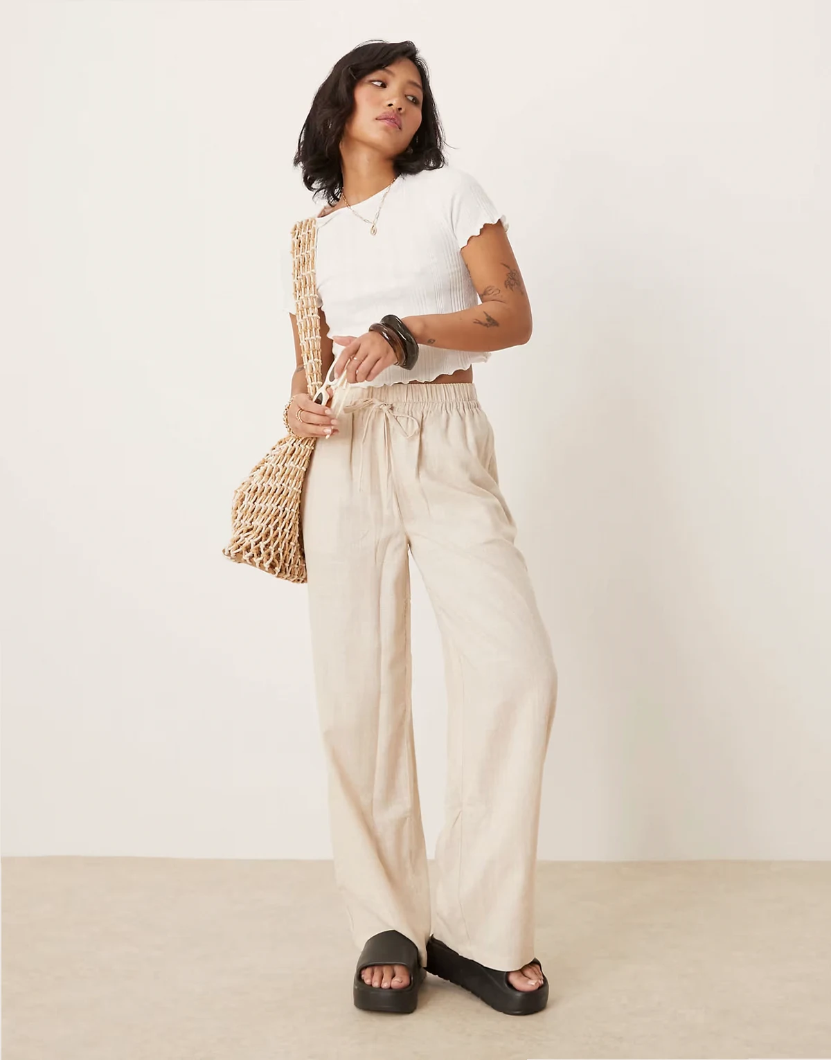 ASOS DESIGN Petite – Schlupfhose in Steinbeige mit Leinenanteil