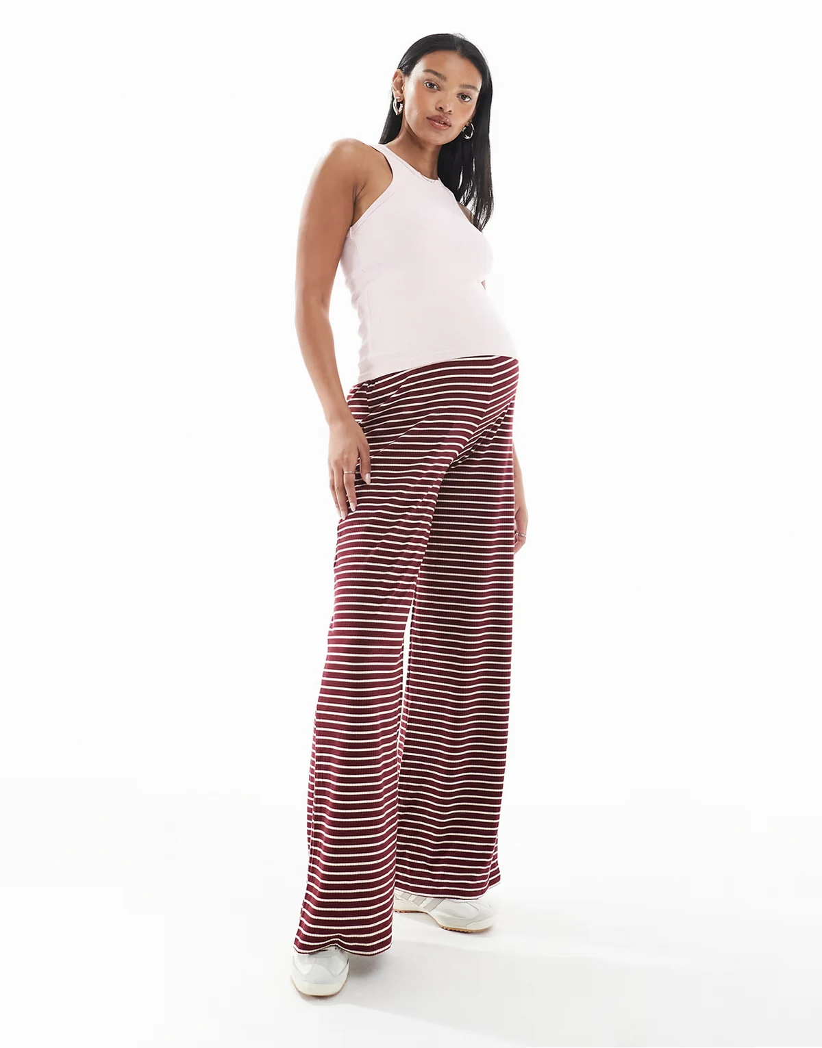 Mamalicious Maternity – Gerippte Hose aus Jersey mit weitem Bein und Streifen in Rot und Creme, Umstandsmode