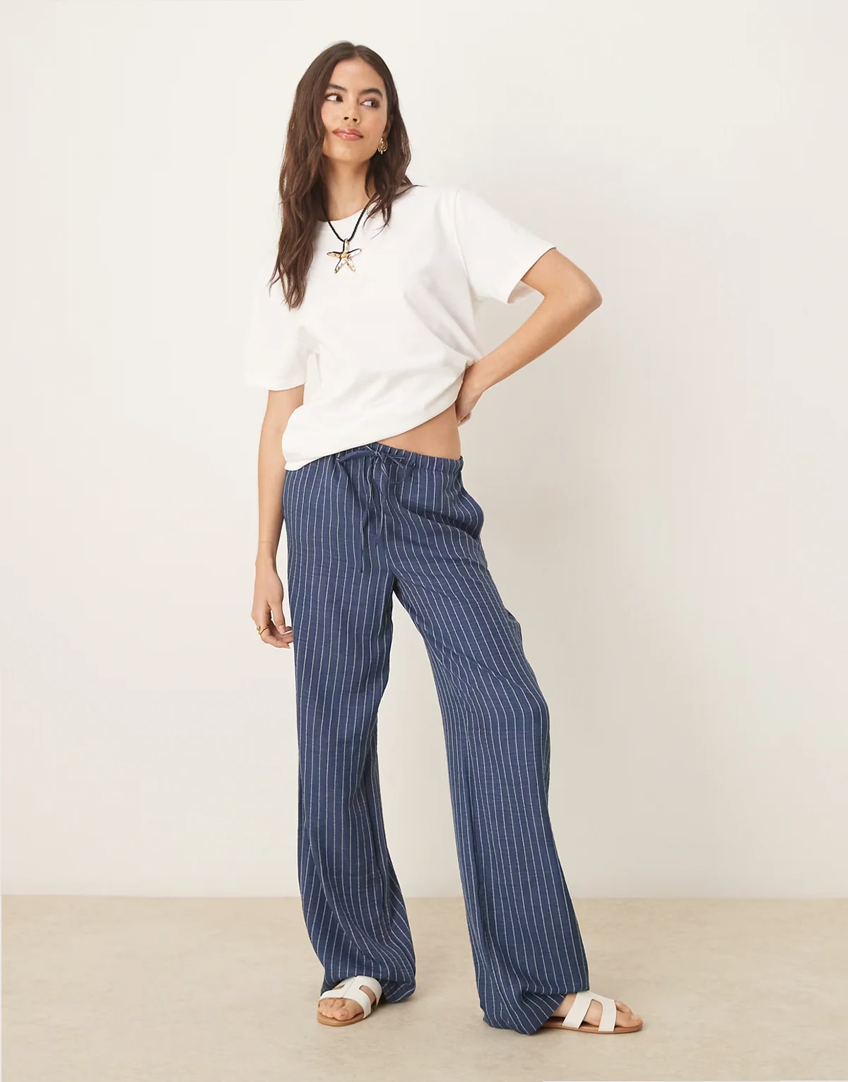 wide leg pants in blue stripes