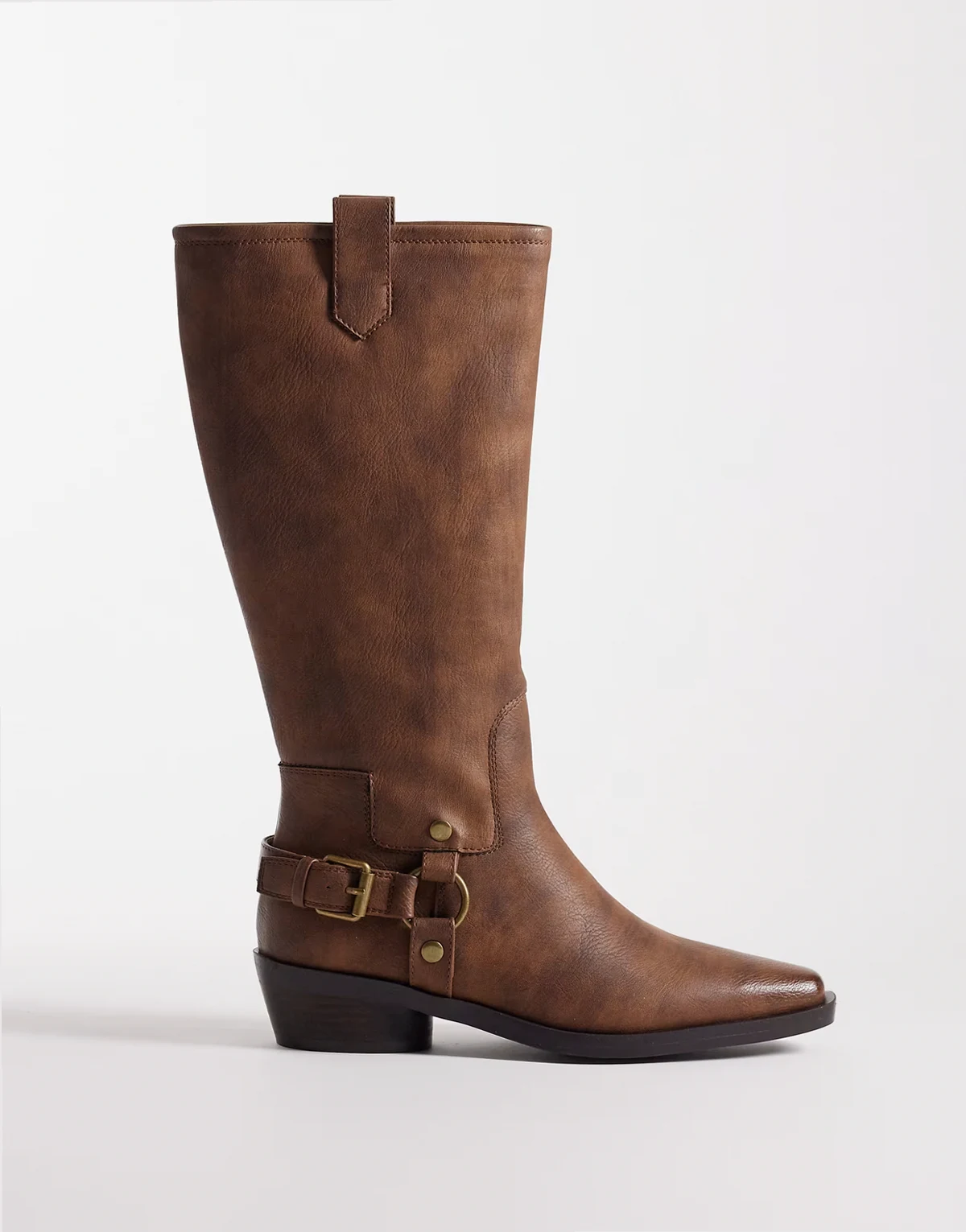 – Brązowe kowbojki do kolan