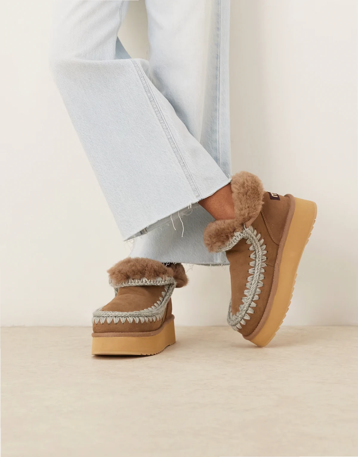 mini platform suede boots in brown and blue
