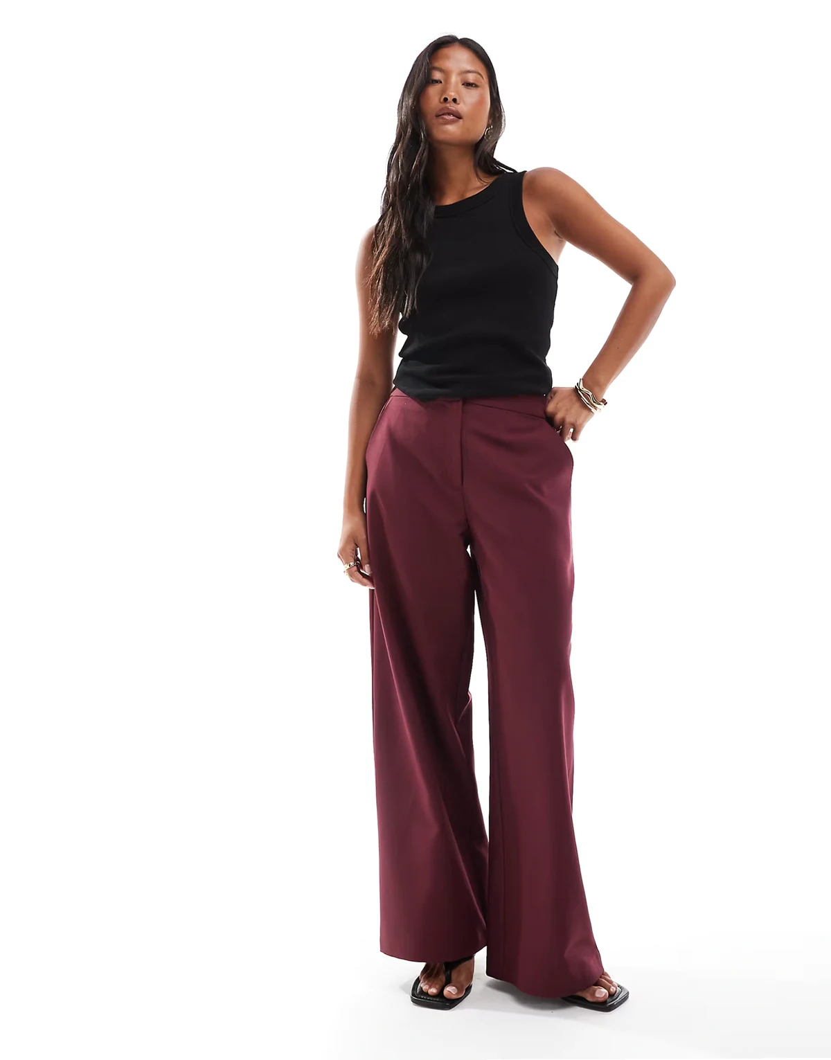 Petite – Elegante Relaxed Fit Hose in dunklem Kirschrot mit geradem Schnitt