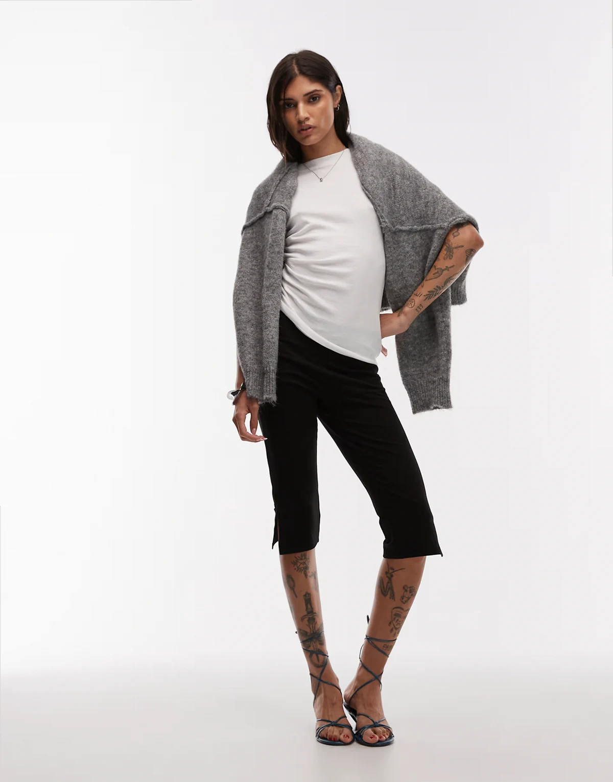 – Capri-Leggings in Schwarz