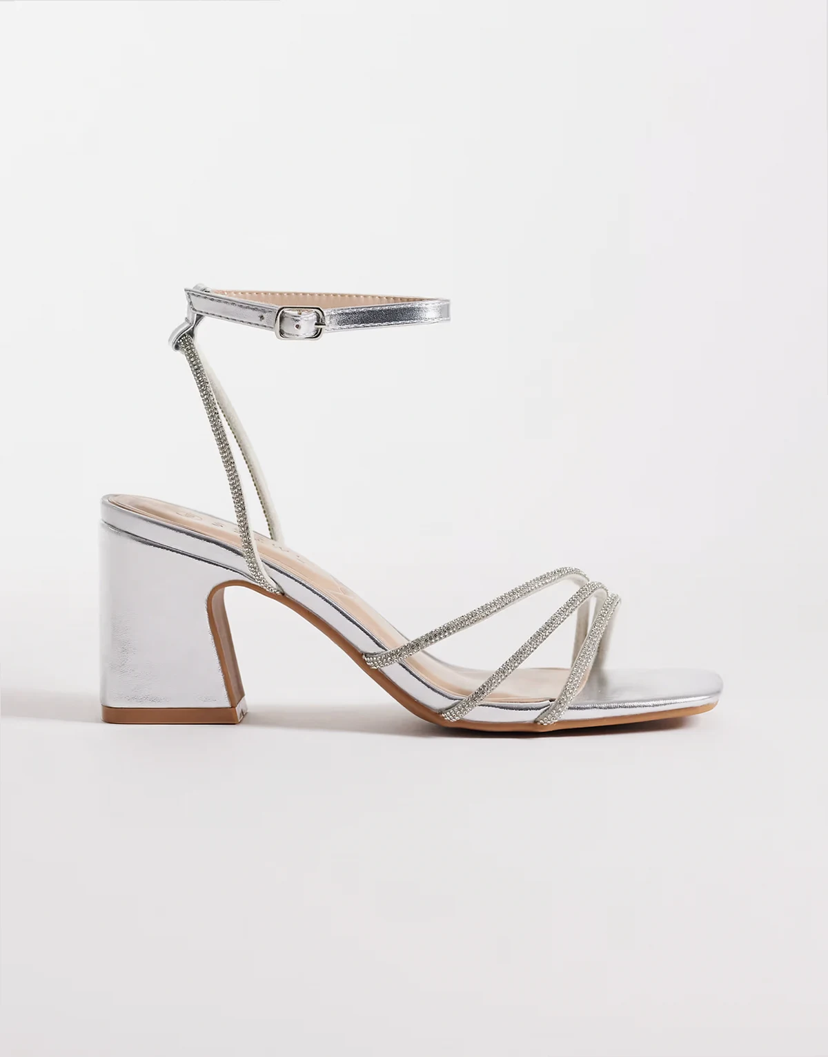 – Leal – Filigrane Sandaletten in Silber mit Blockabsatz