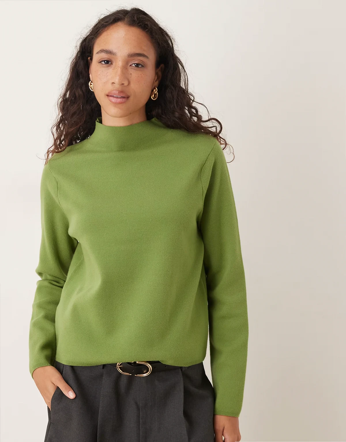 – Pullover in Grün mit Stehkragen