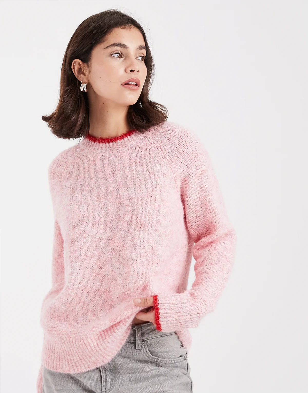 – Strickpullover in Rosa mit kontrastierendem Rand