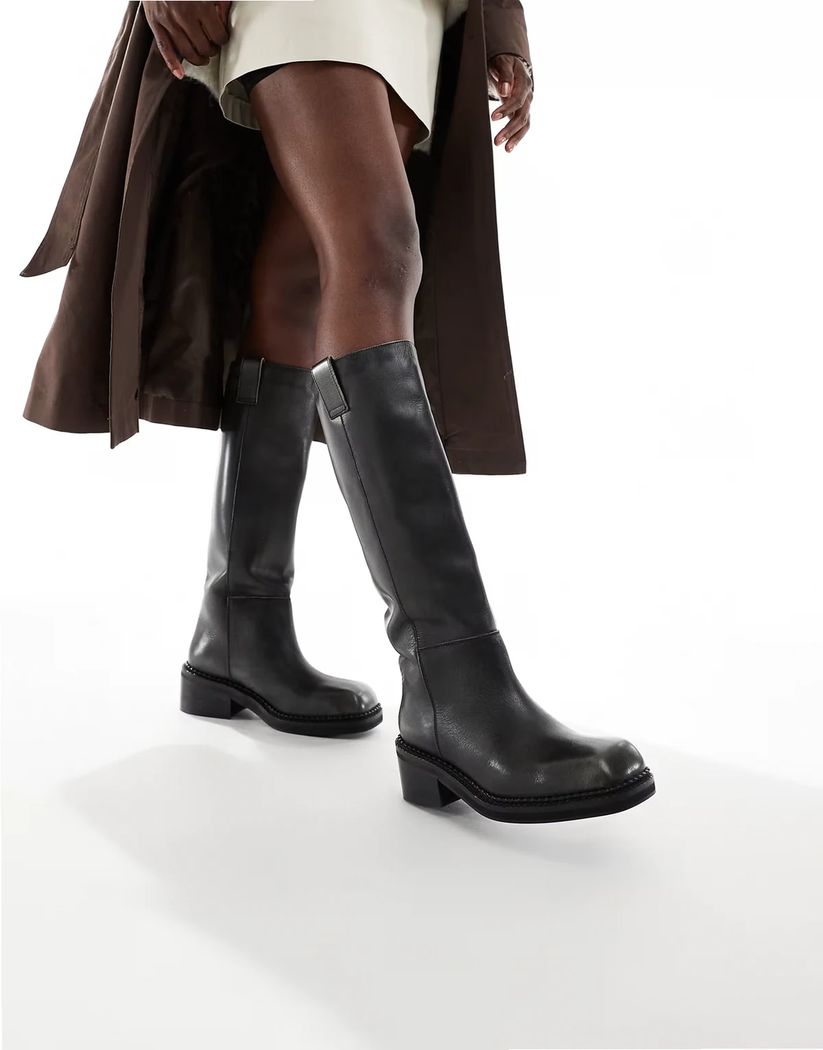 – Doria – Reitstiefel aus Leder in Schwarz mit eckiger Zehenpartie und dicker Sohle