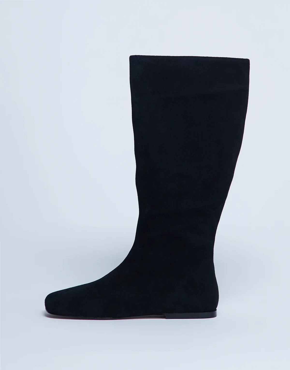 – Tess – Flache, kniehohe Stiefel aus echtem Wildleder in Schwarz