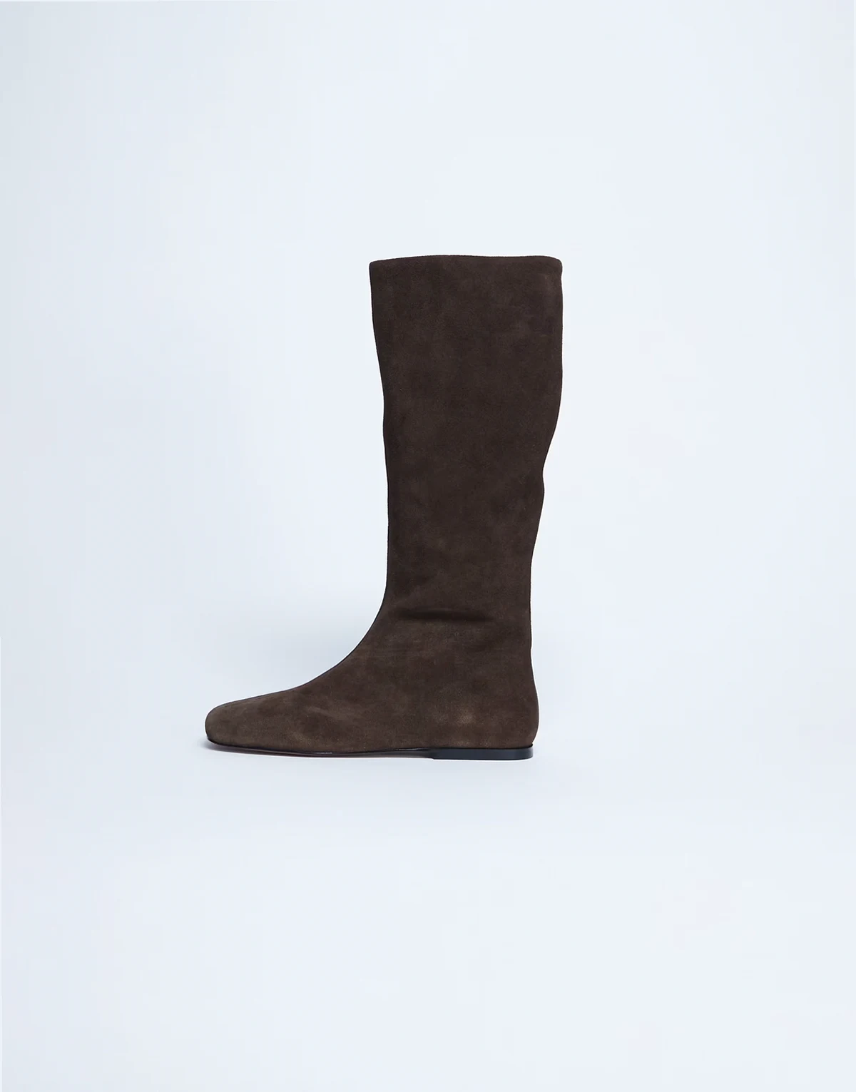 – Tess – Flache, kniehohe Stiefel aus echtem Wildleder in Schokobraun