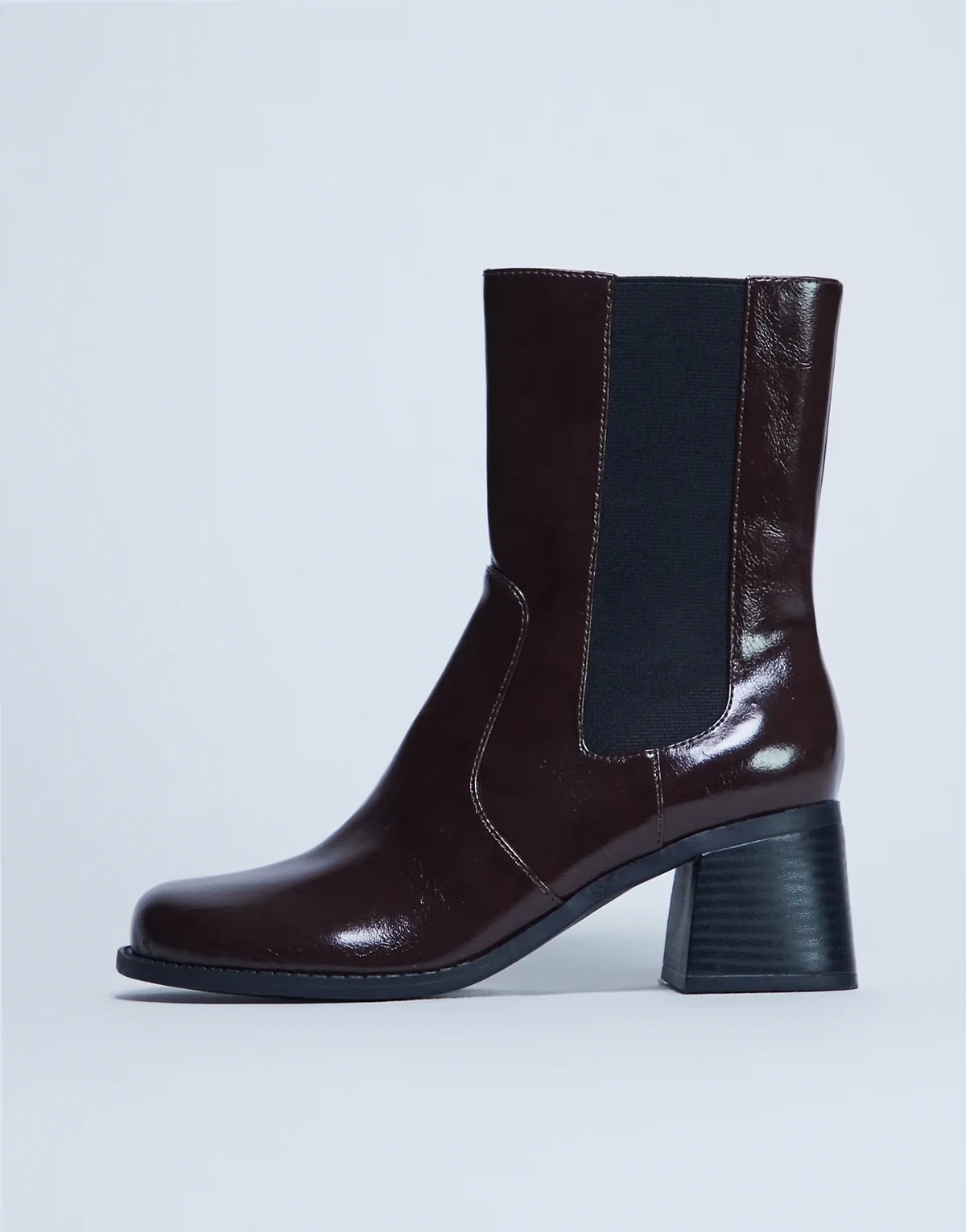 – Myra – Chelsea-Stiefel in Schokobraun mit Blockabsatz