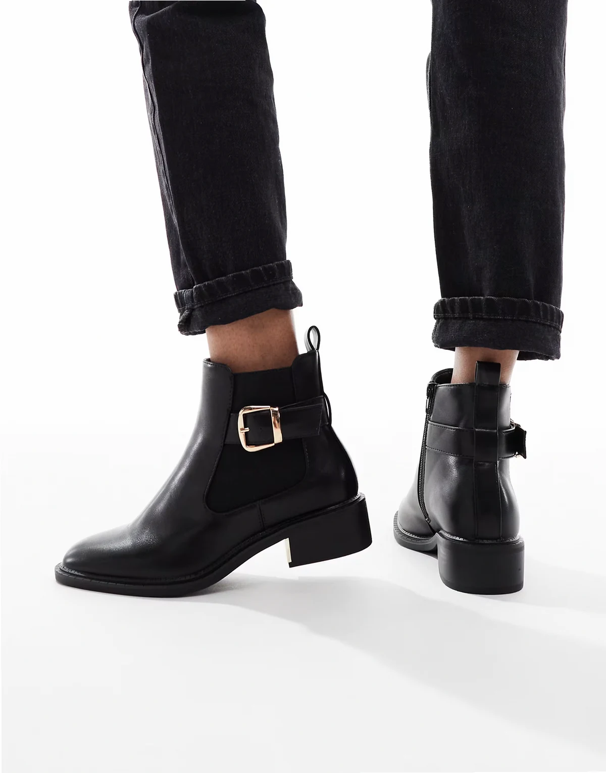 – Latte – Czarne sztyblety z klamrami