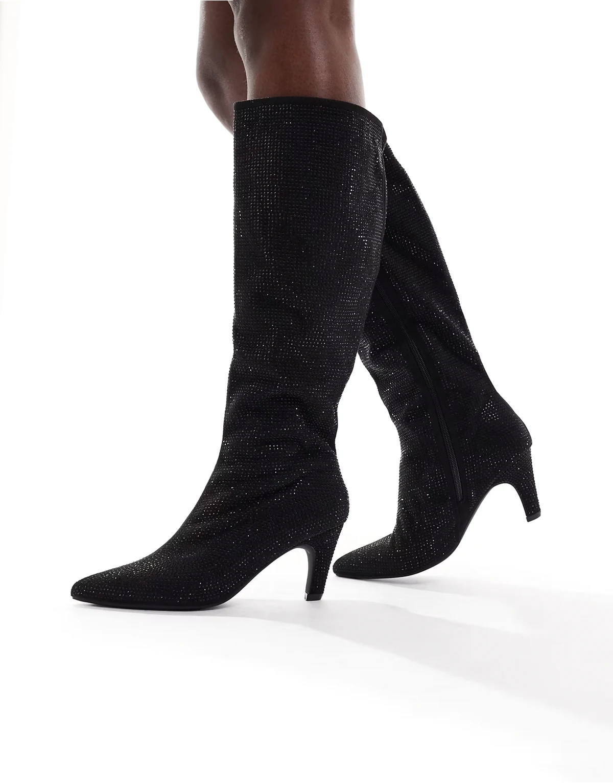 – Starburst – Kniehohe Stiefel in verziertem Schwarz