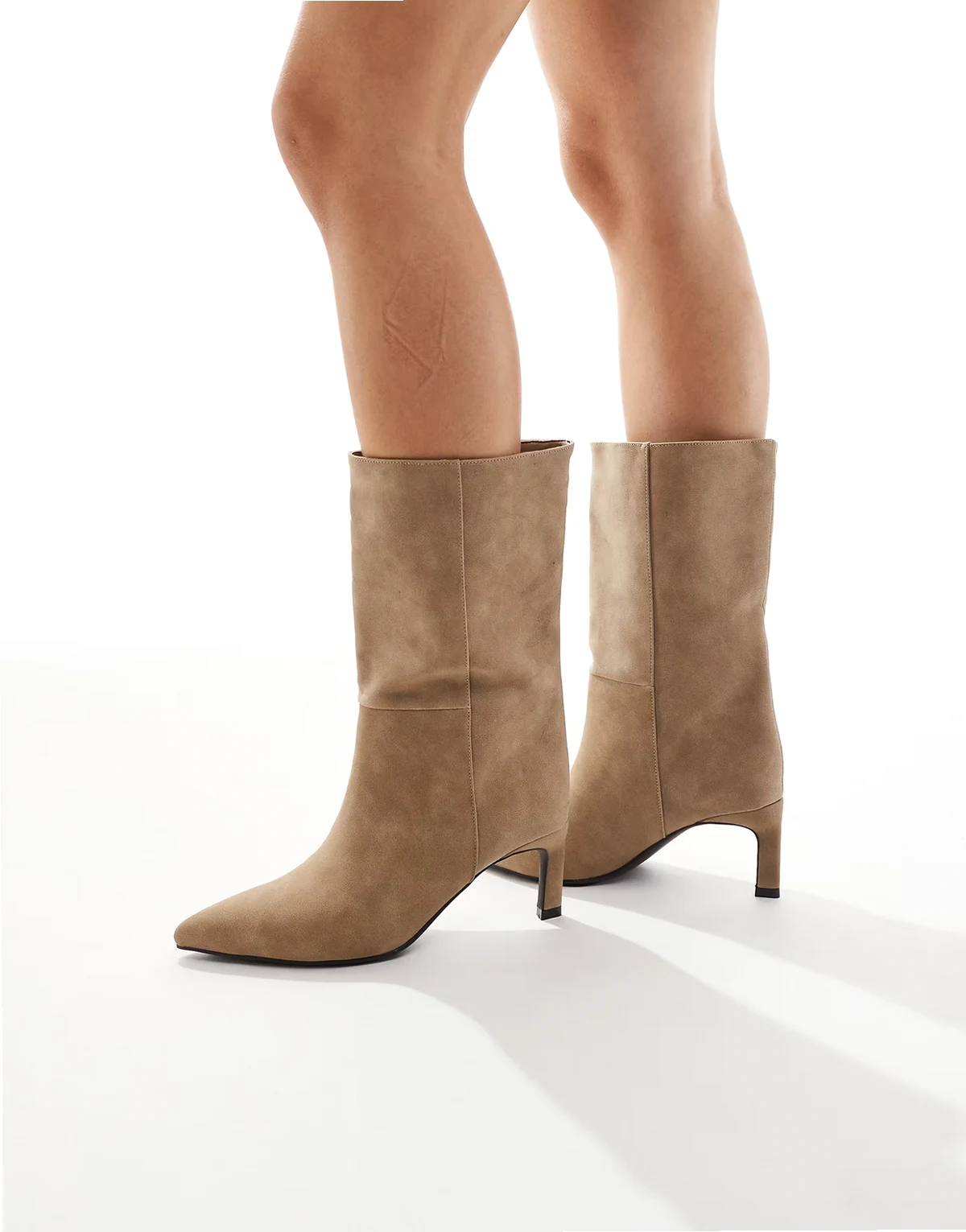 – Benz – Ankle-Boots in Taupe mit Kitten-Absatz
