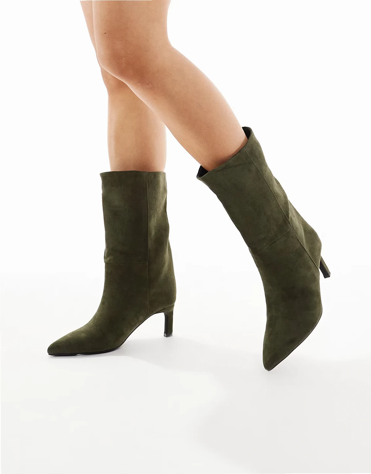 – Benz – Ankle-Boots in Oliv mit Kitten-Absatz