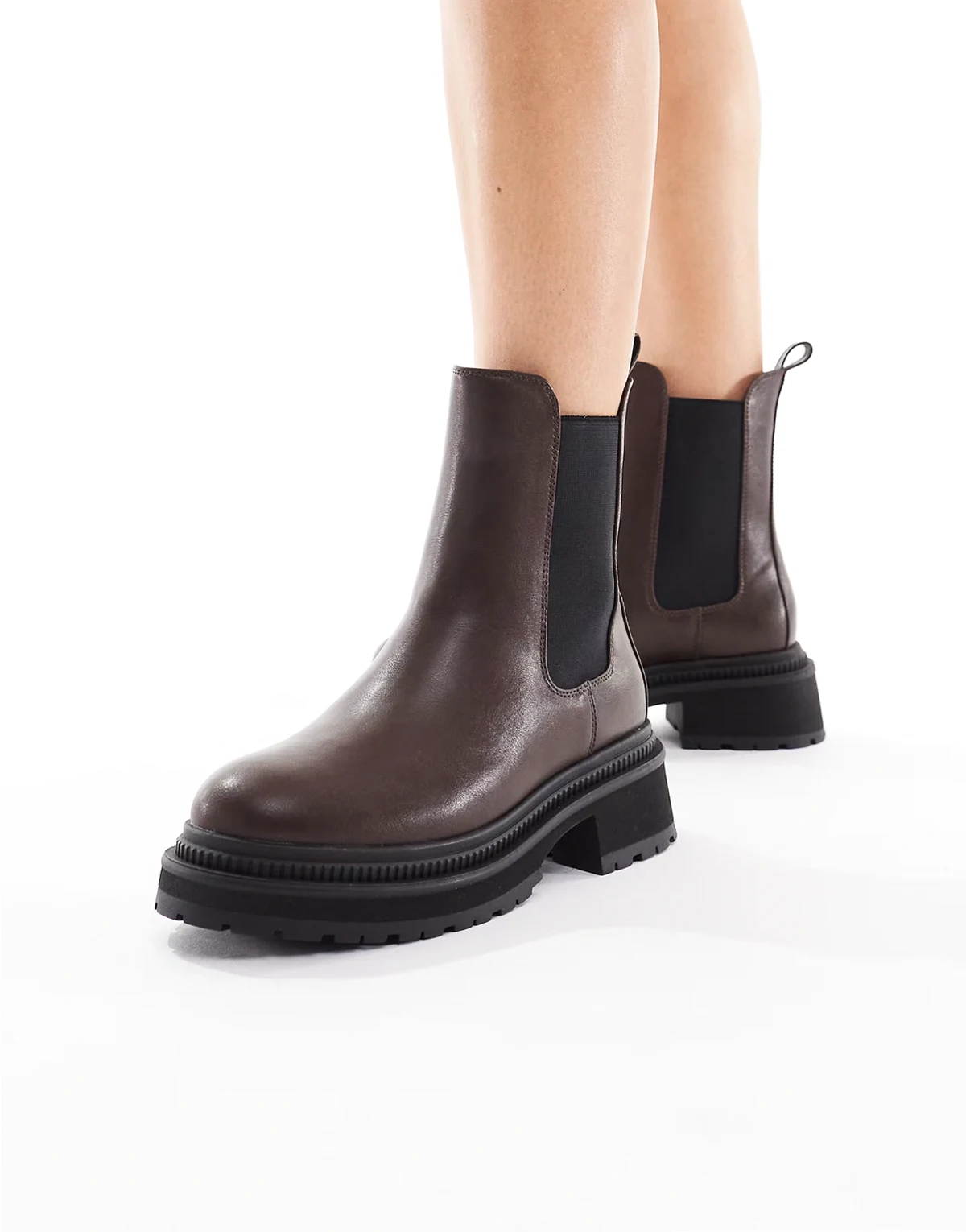 Emma chunky chelsea boots in chocolate