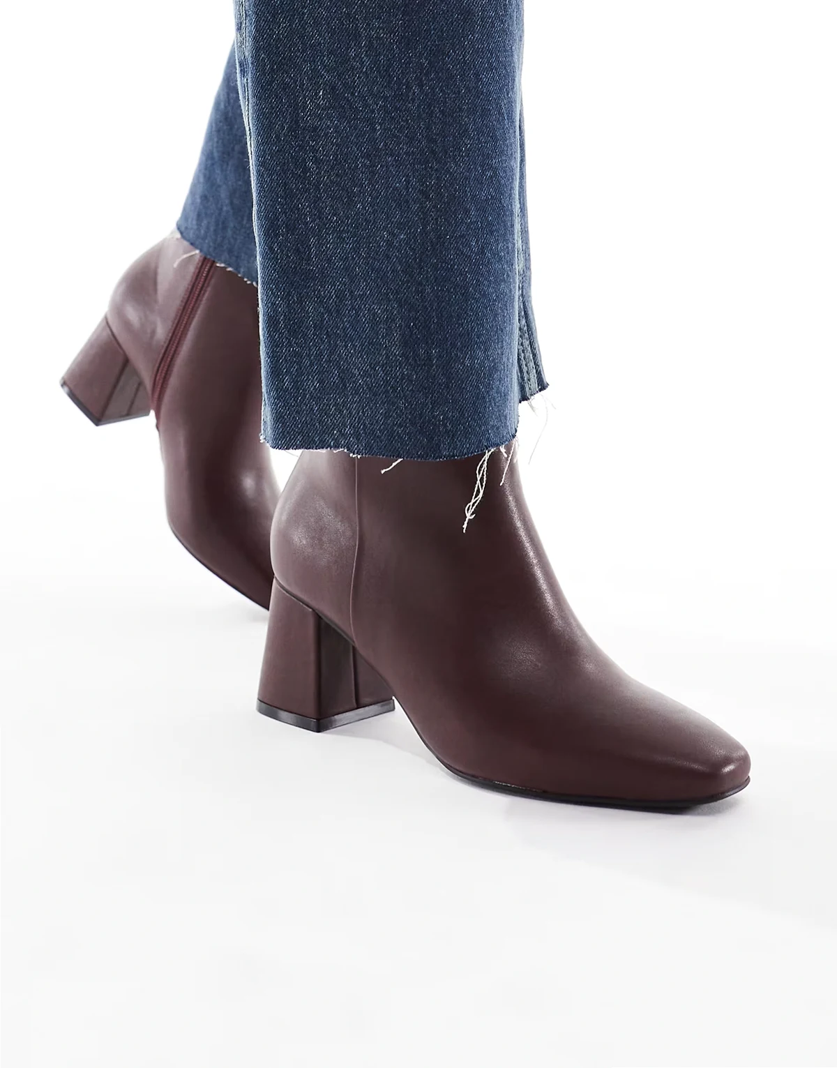 Nova mid ankle boots in burgundy