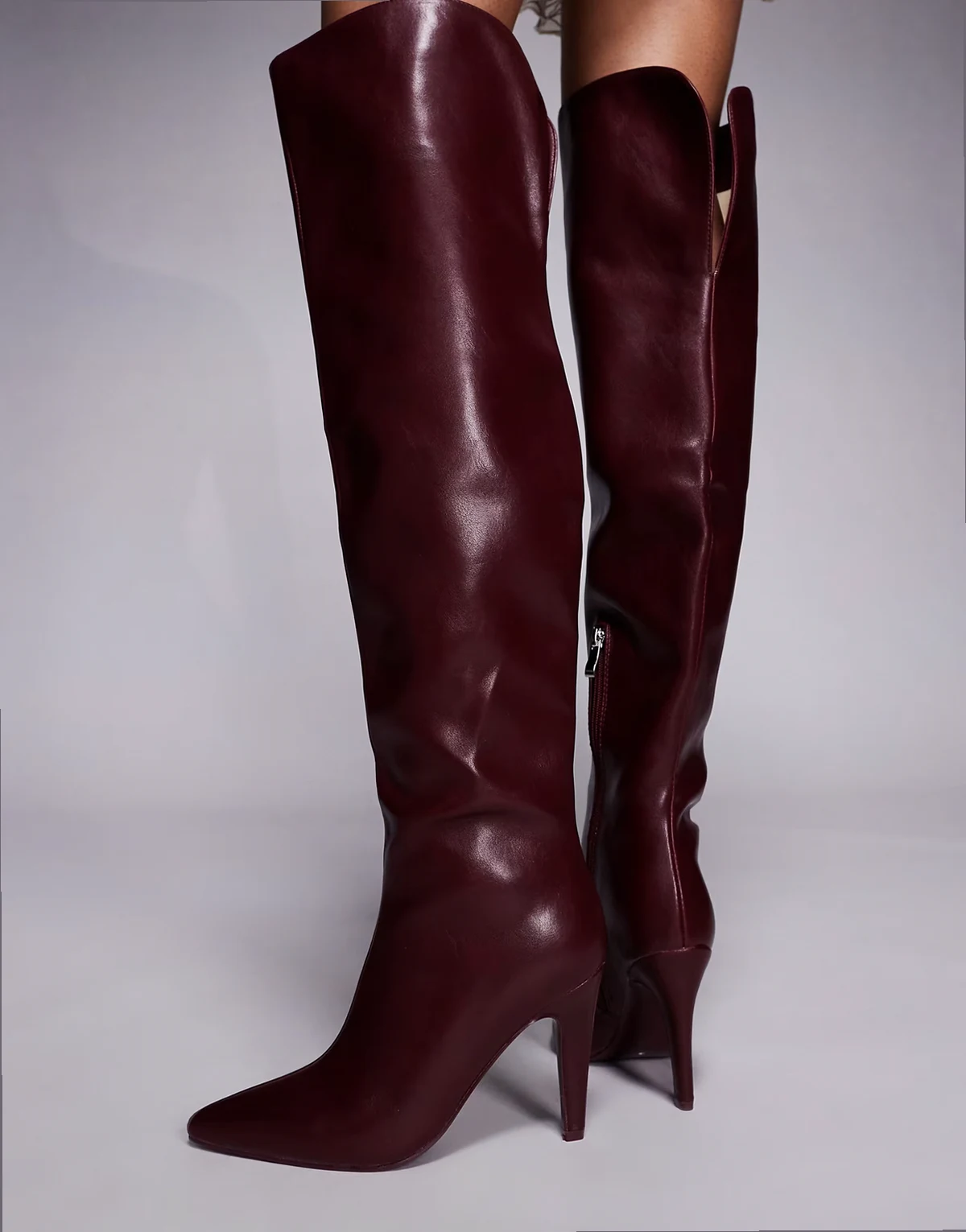 – Beaucoup – Overknee-Stiefel in Burgunderrot mit Absatz